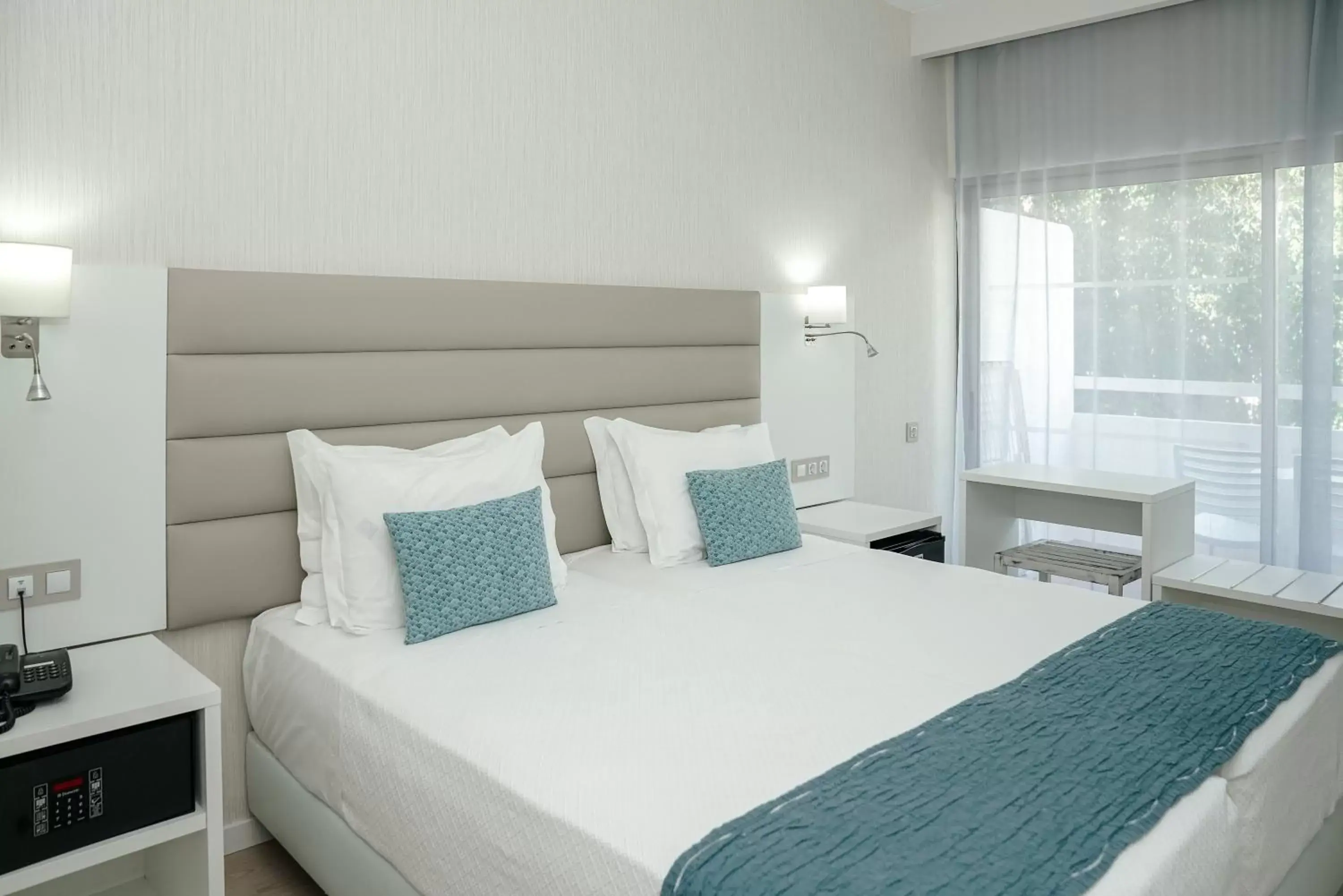 Bedroom, Bed in Carvi Beach Hotel Bedroom, Bed in Carvi Beach Hotel