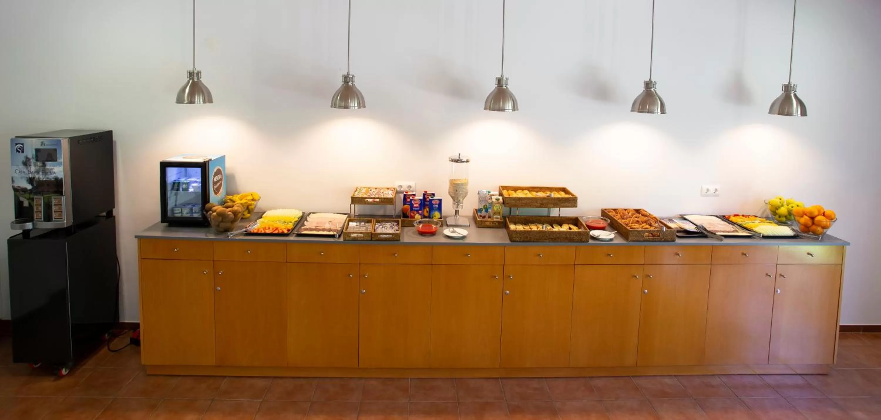 Food and drinks in Casa Santa Elena