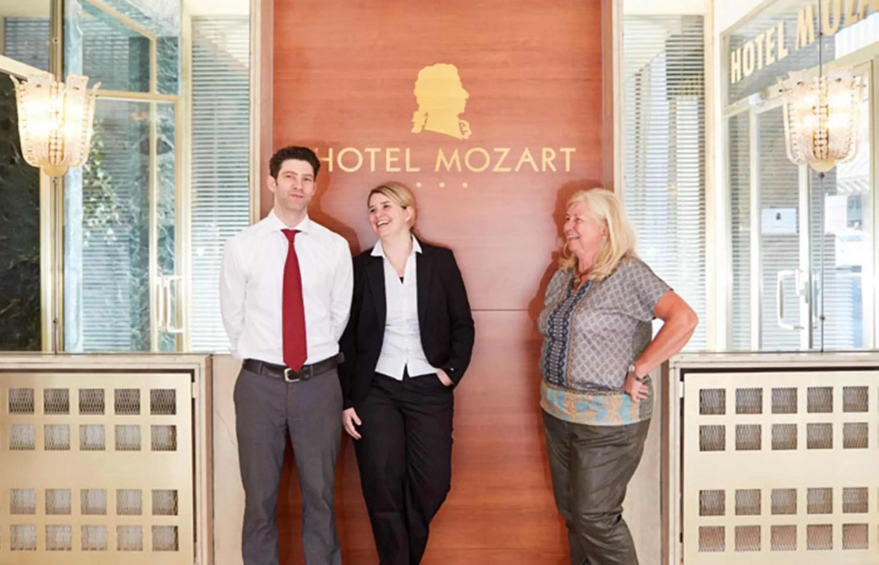 Family in Hotel Mozart