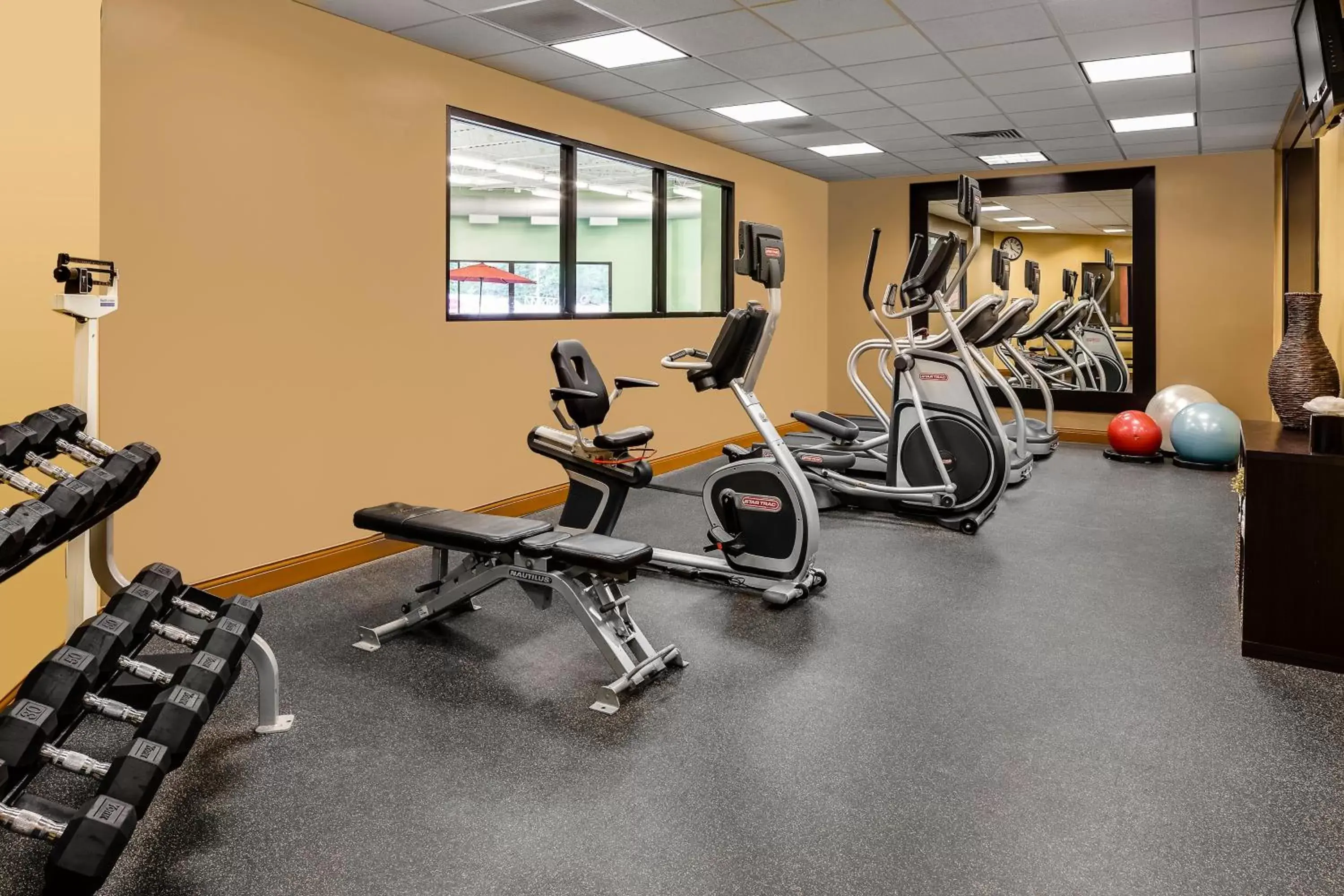 Fitness centre/facilities, Fitness Center/Facilities in Holiday Inn Wichita East I-35, an IHG Hotel