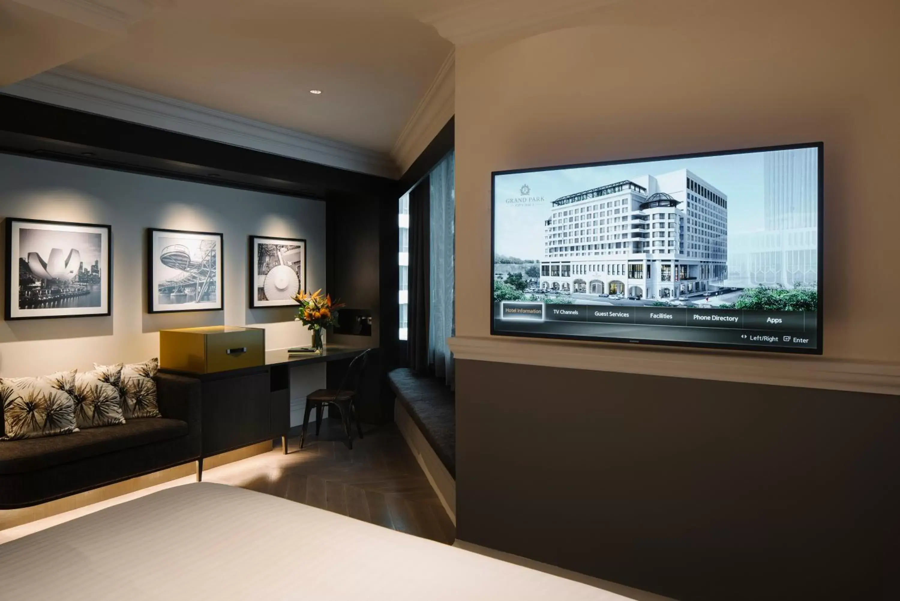 Street view, Bed in Grand Park City Hall Street view, Bed in Grand Park City Hall