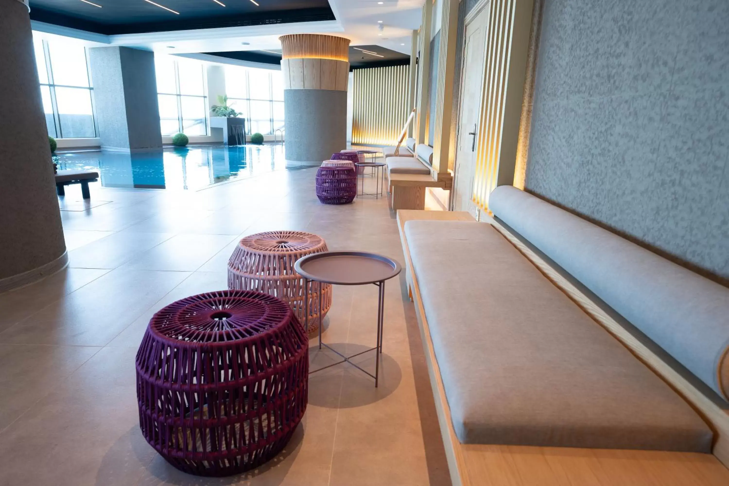 Swimming pool, Seating Area in Grand Hotel