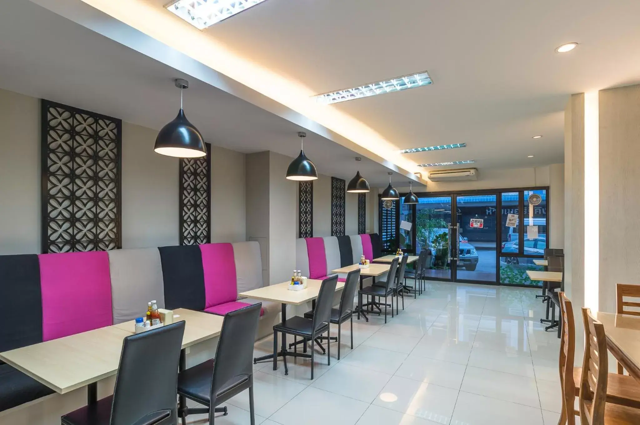 Restaurant/Places to Eat in Lada Krabi Residence Hotel - SHA Plus