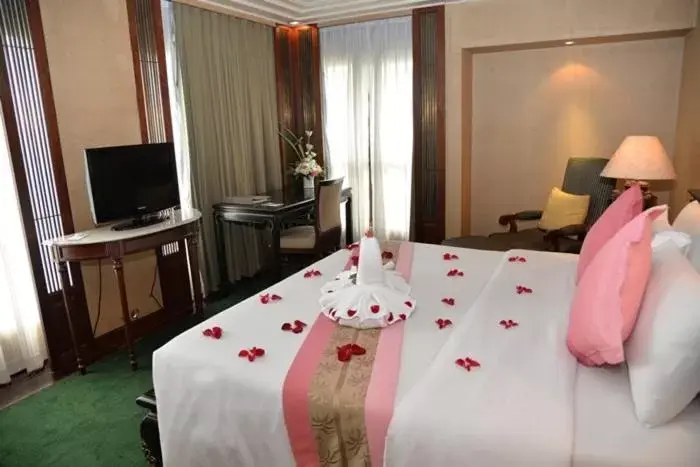 Presidential Suite in Rama Gardens Hotel Bangkok Presidential Suite in Rama Gardens Hotel Bangkok