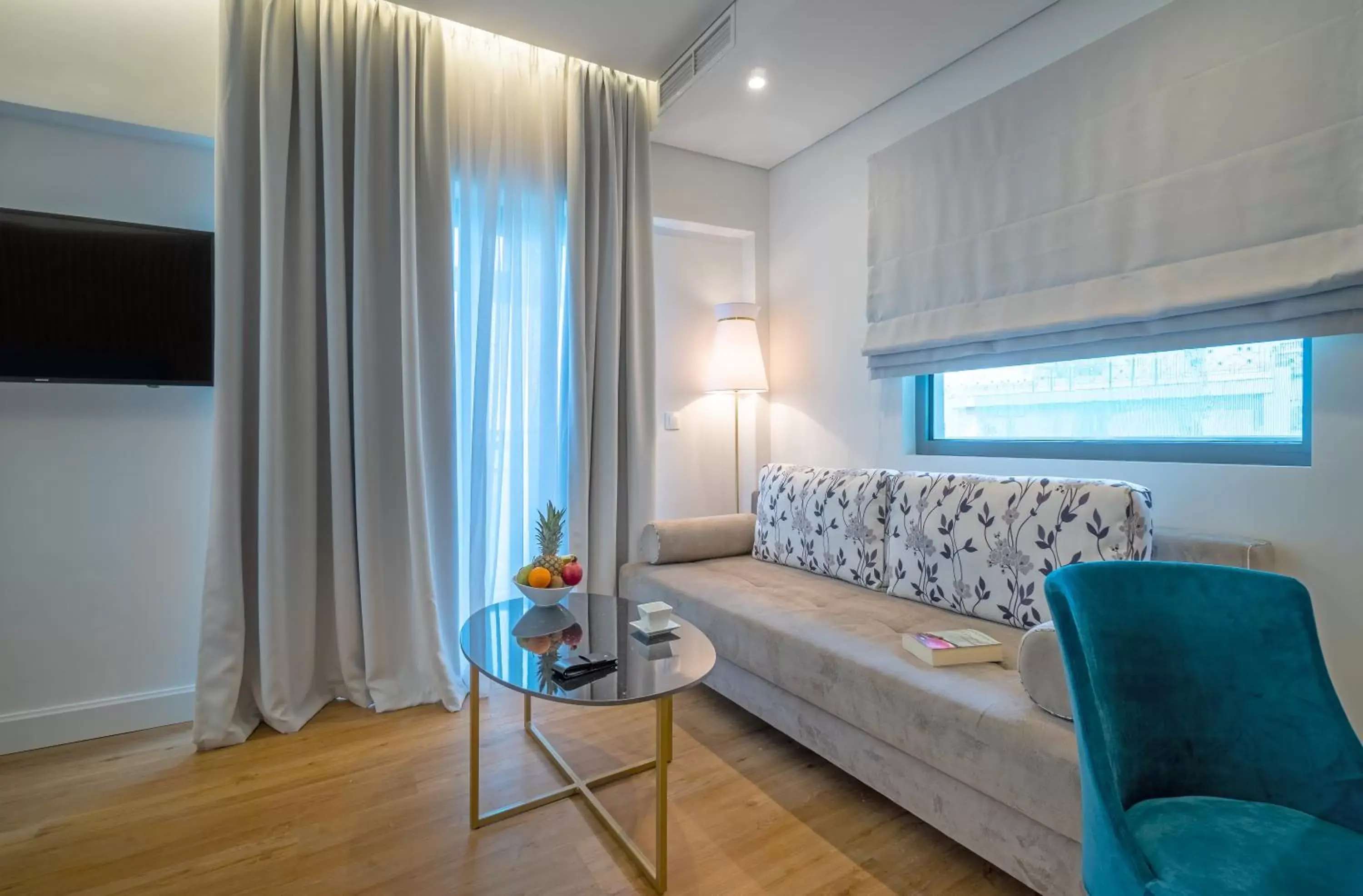 Bedroom, Seating Area in Glyfada Riviera Hotel