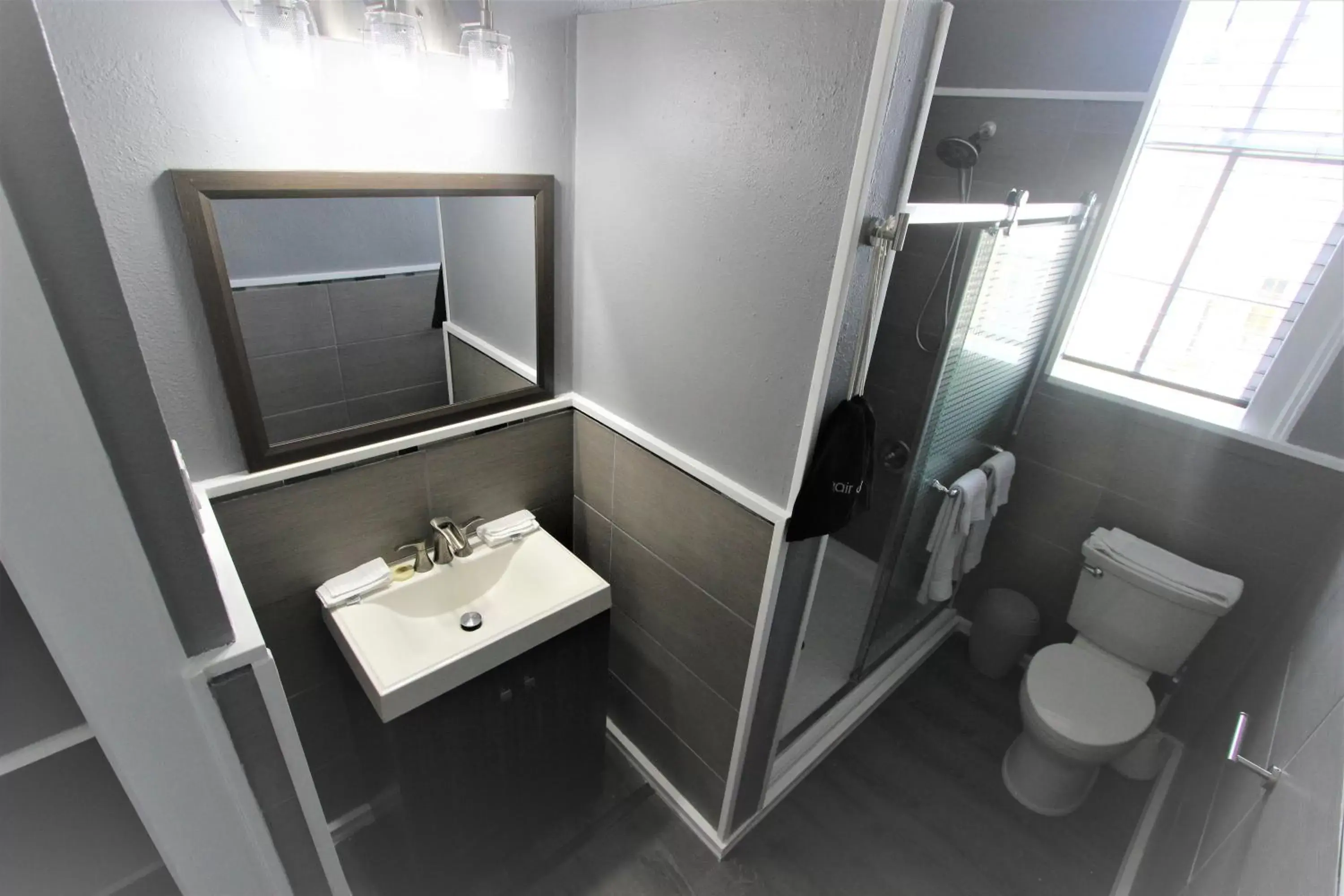 Bathroom in The George Manor Bathroom in The George Manor