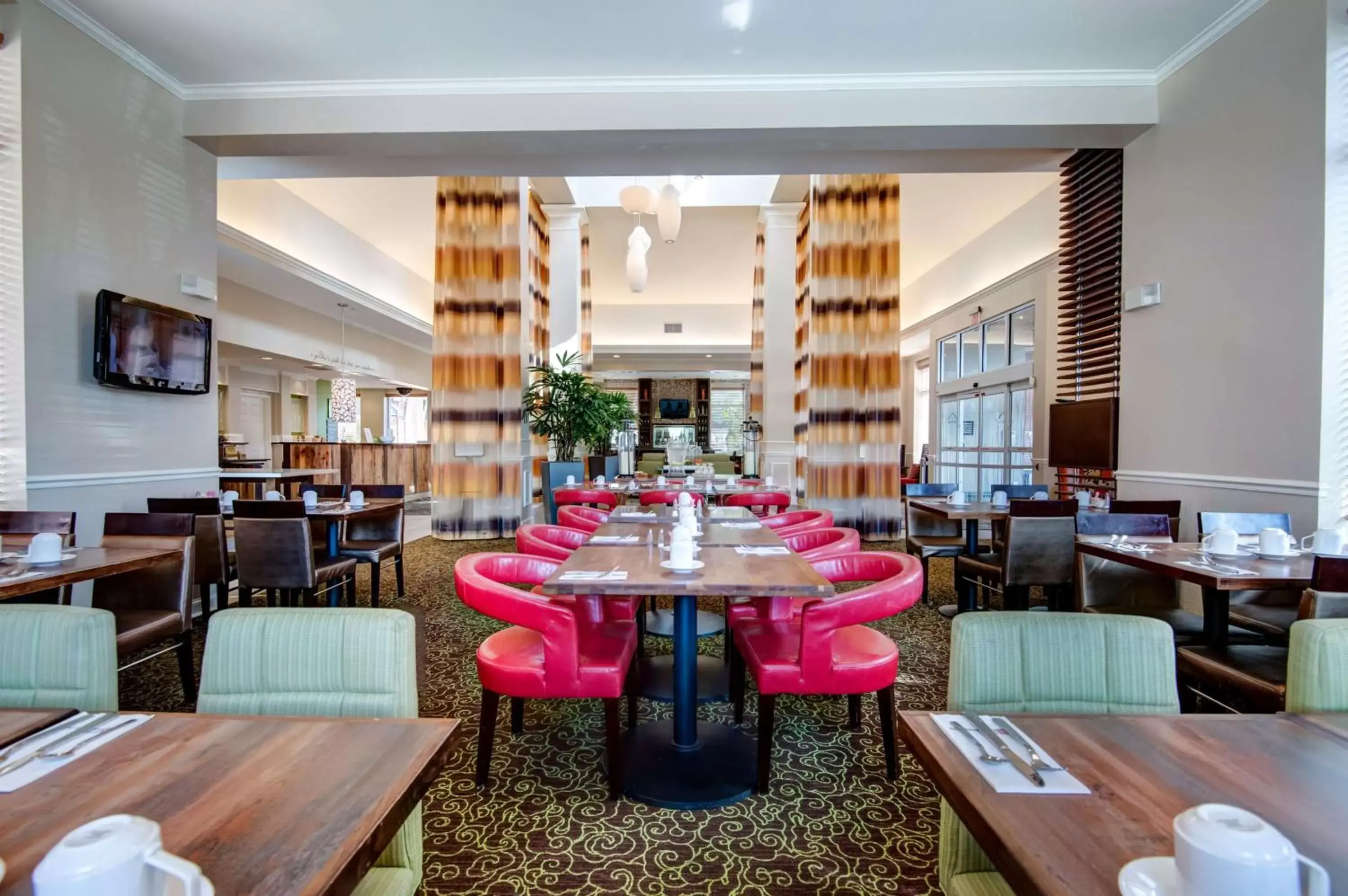 Restaurant/Places to Eat in Hilton Garden Inn Tampa Ybor Historic District
