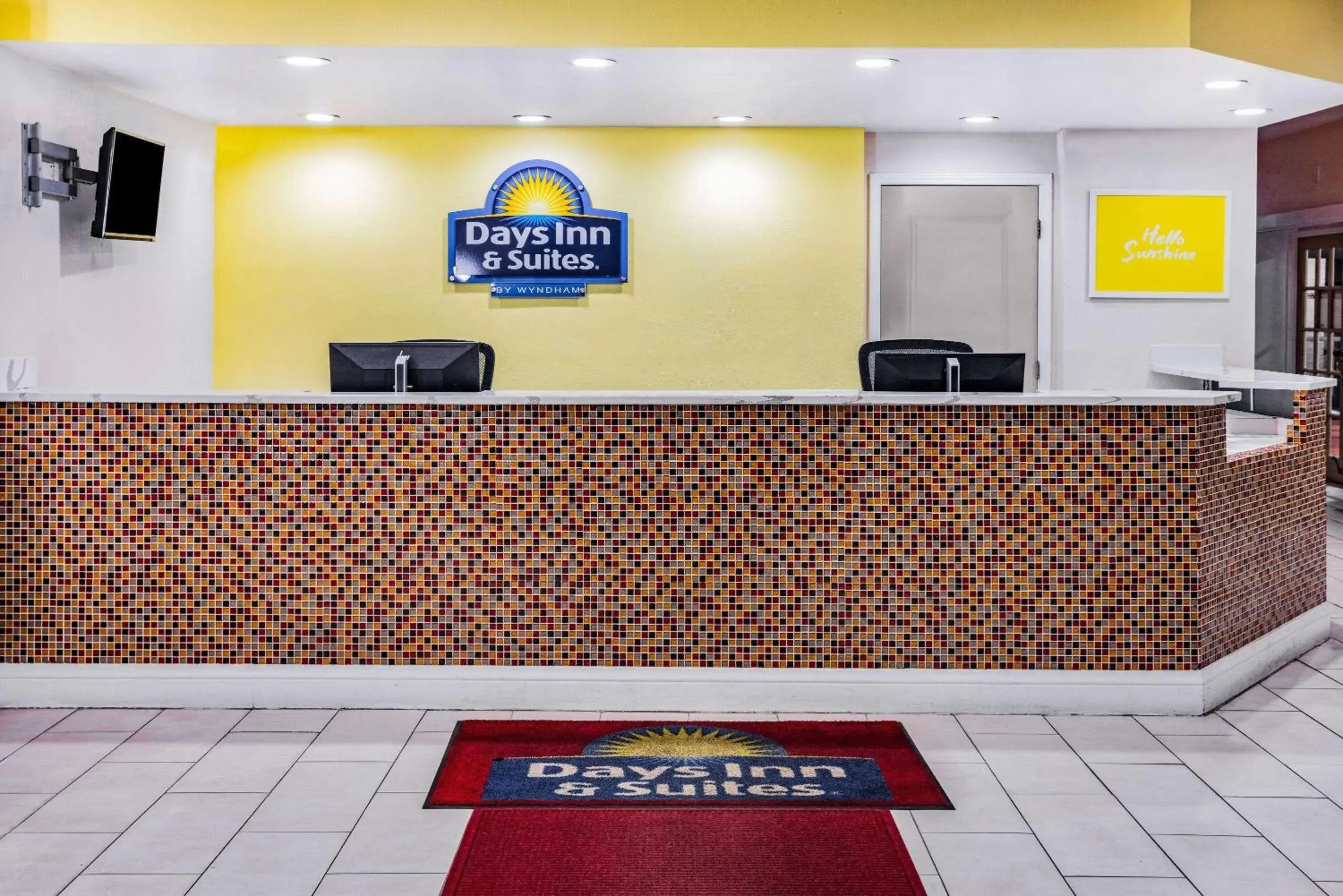 Lobby or reception, Lobby/Reception in Days Inn & Suites by Wyndham Colonial