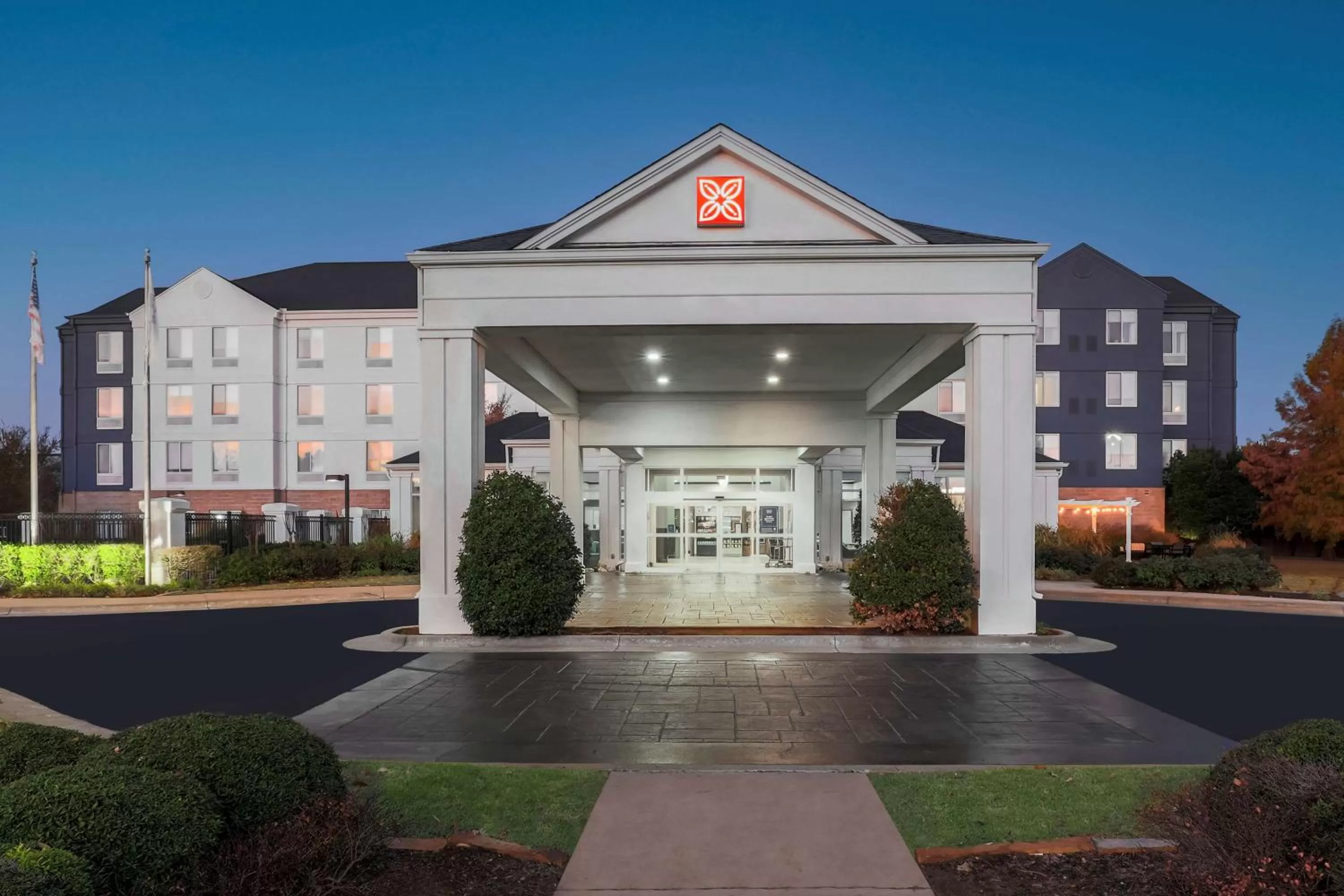 Property building in Hilton Garden Inn Tulsa South