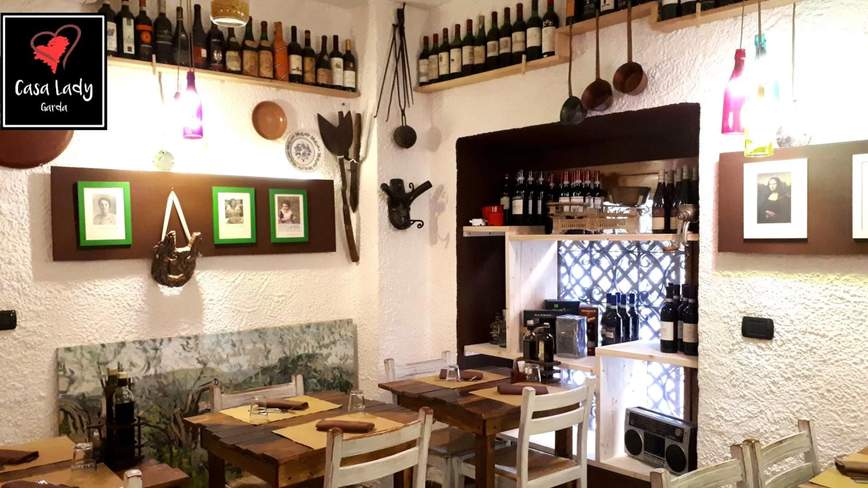 Restaurant/places to eat in Casa Lady