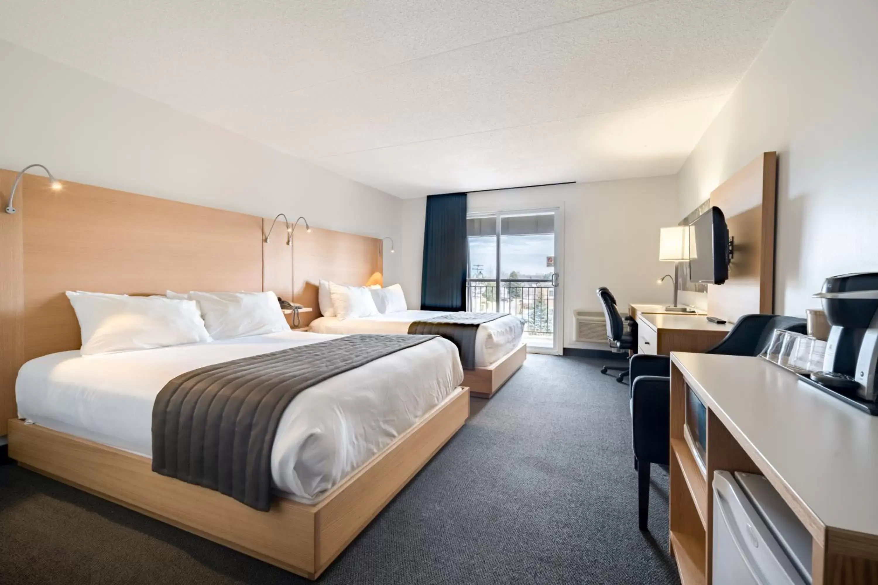 Bedroom in Hotel de la Rive