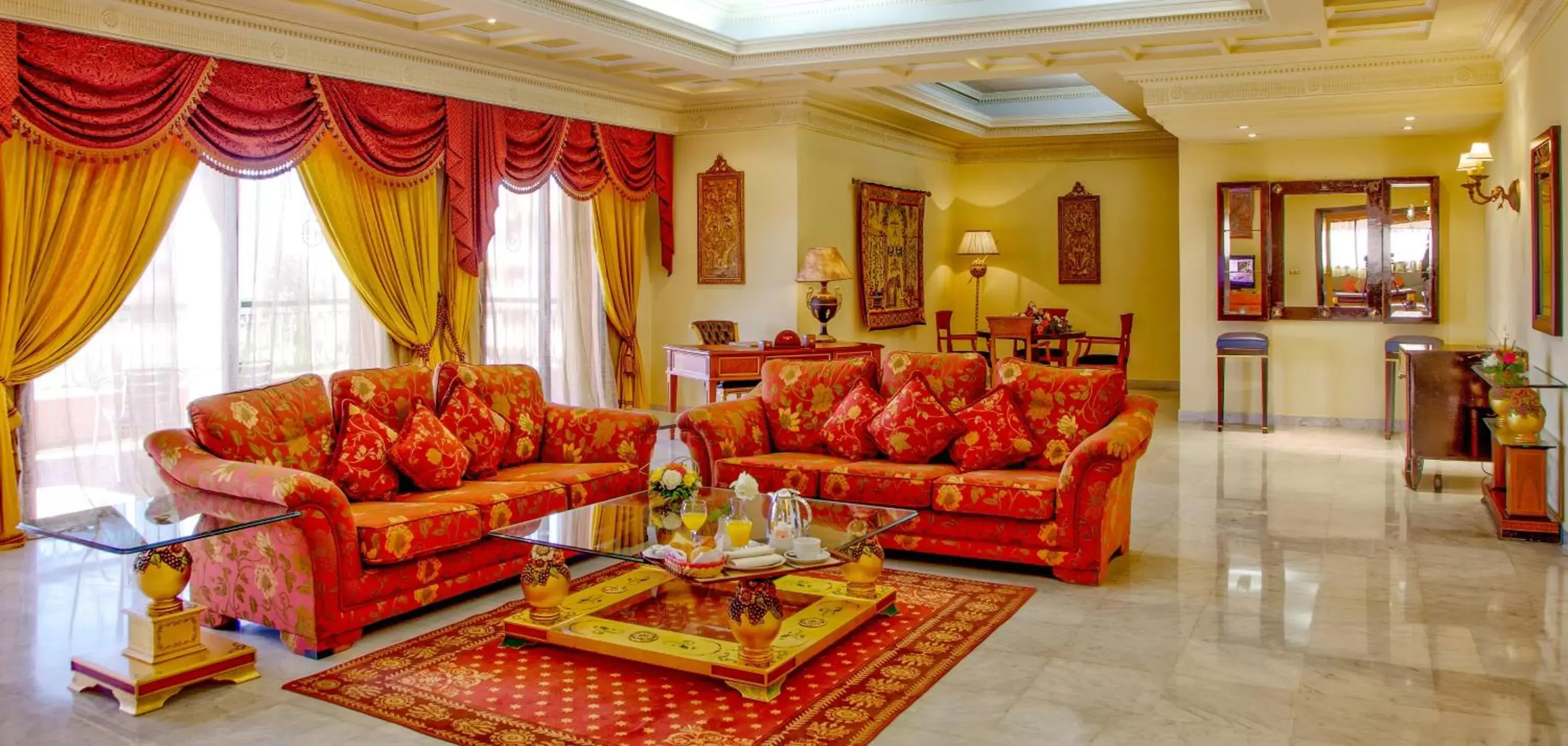 Living room, Seating Area in Royal Mirage Deluxe