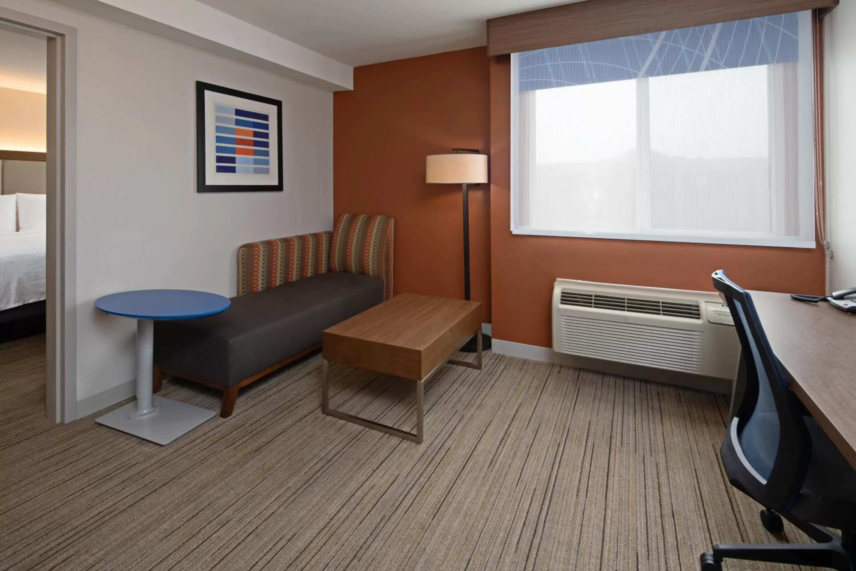 Photo of the whole room in Holiday Inn Express Seattle - Sea-Tac Airport, an IHG Hotel