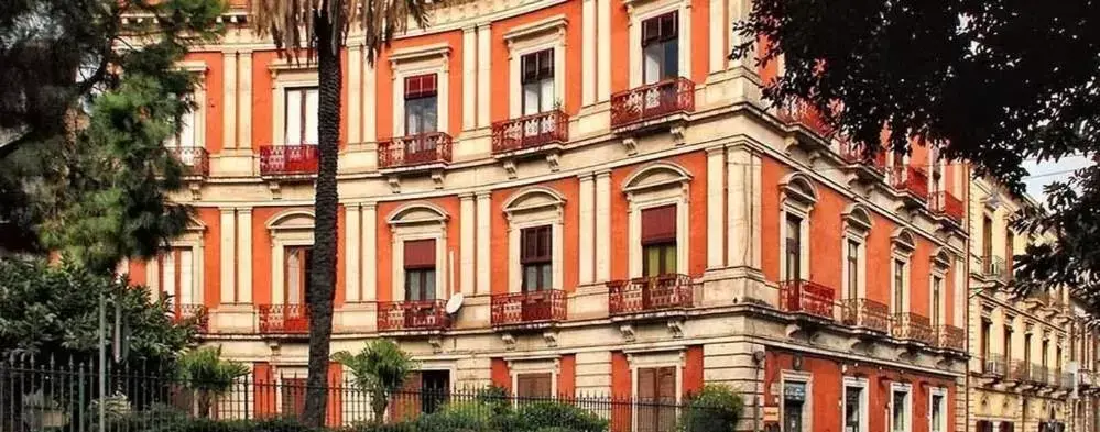 Facade/entrance, Property Building in Bellini Home B&B