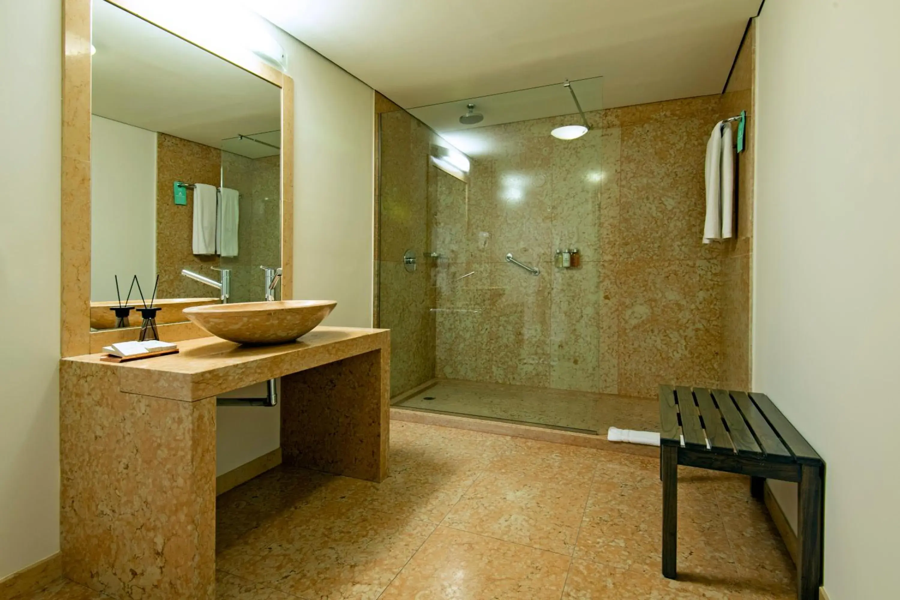 Bathroom in Hotel Grand Brizo Buenos Aires