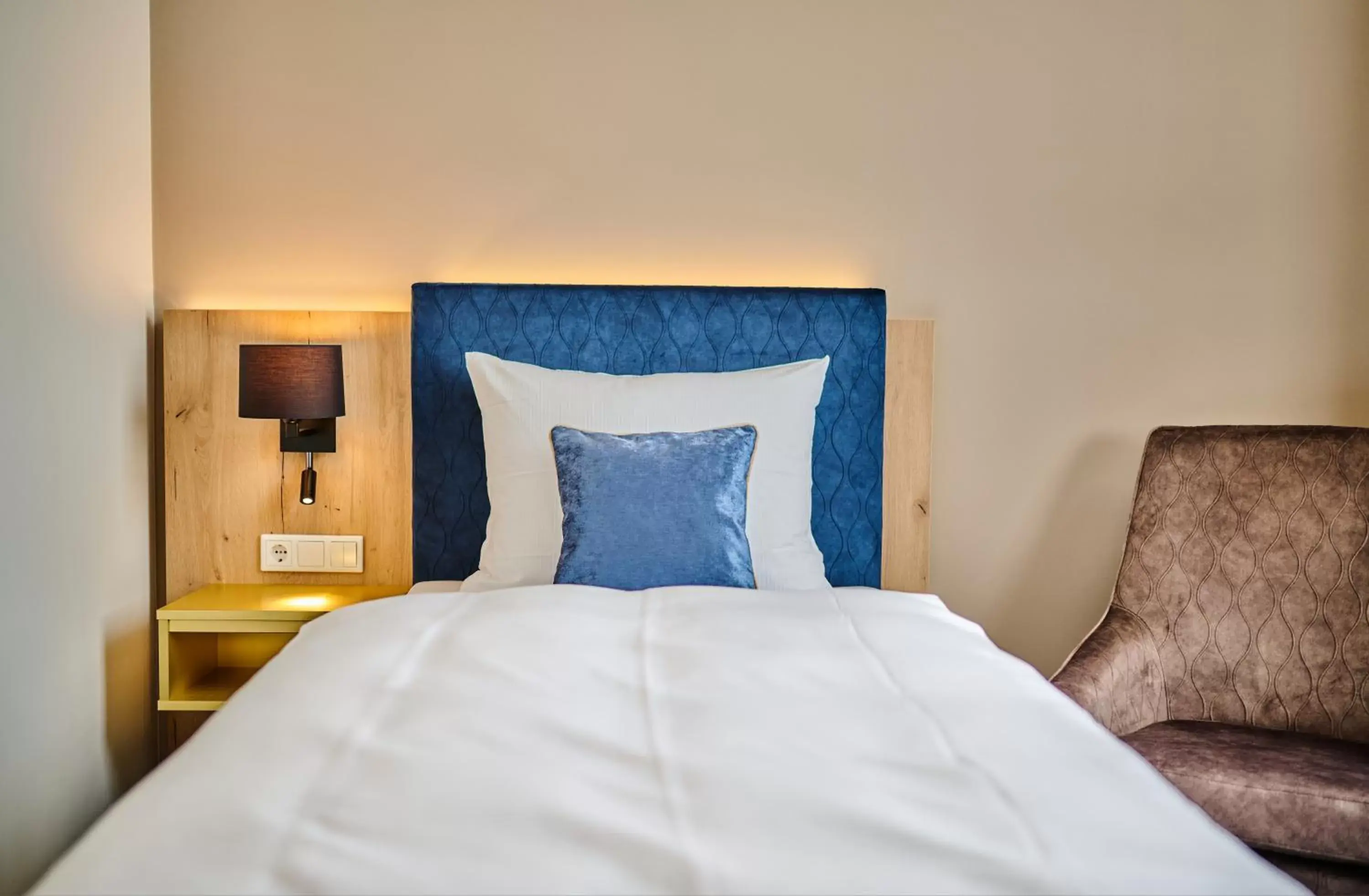 Bed in Hotel Zur Post Altötting Bed in Hotel Zur Post Altötting