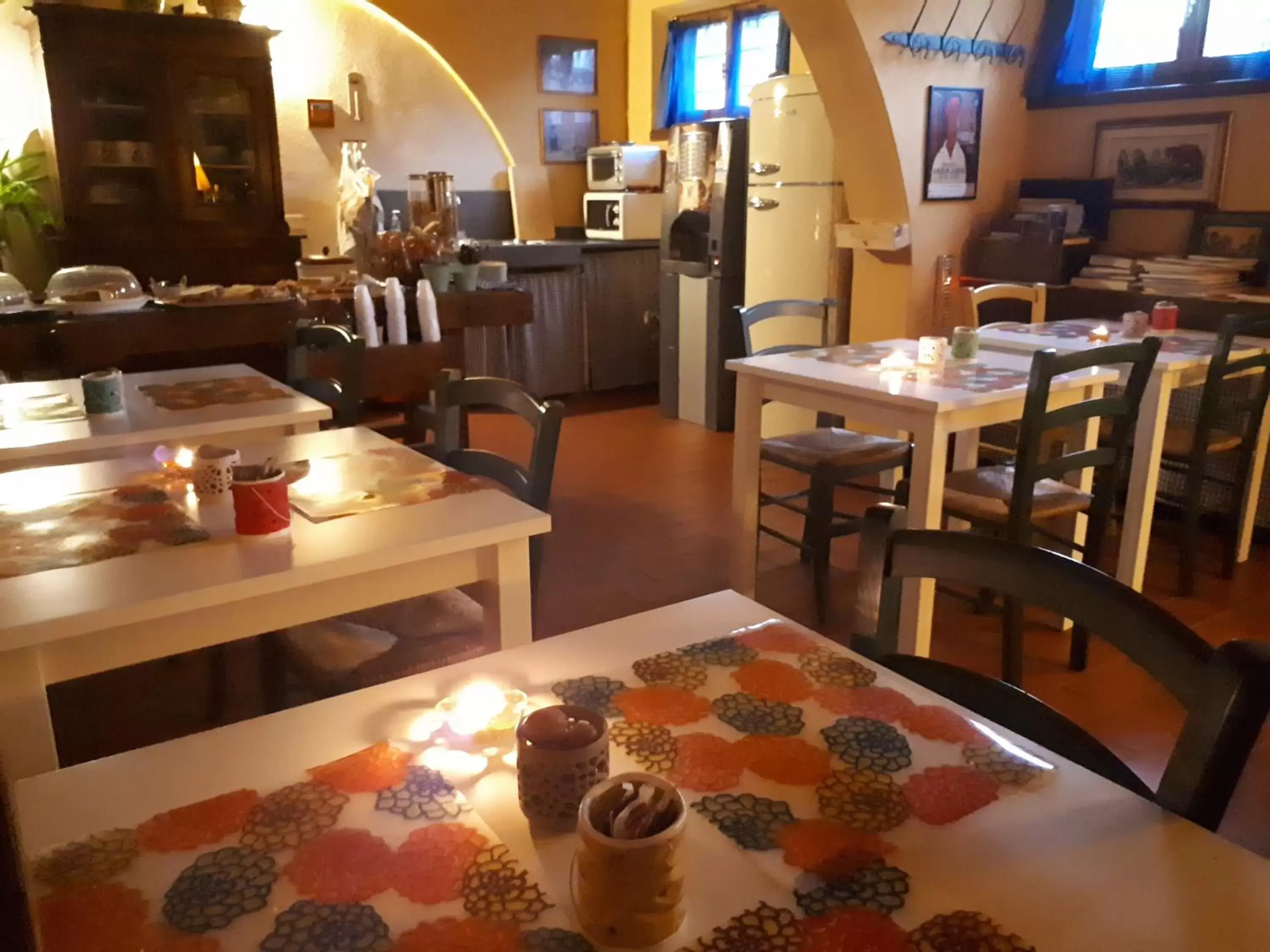 Area and facilities, Restaurant/Places to Eat in B&B La corte di Stelio