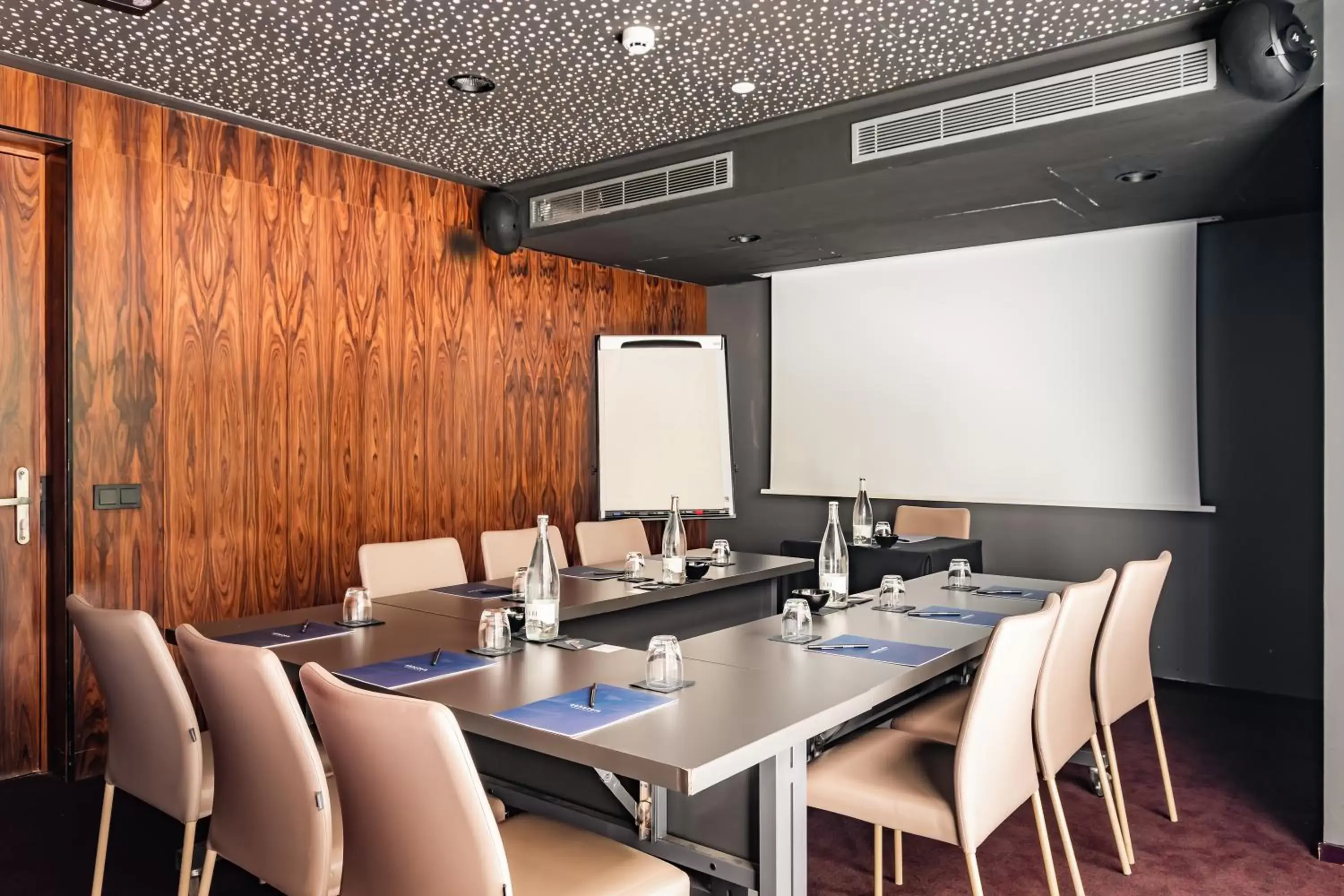 Meeting/conference room in Hotel SB Plaza Europa