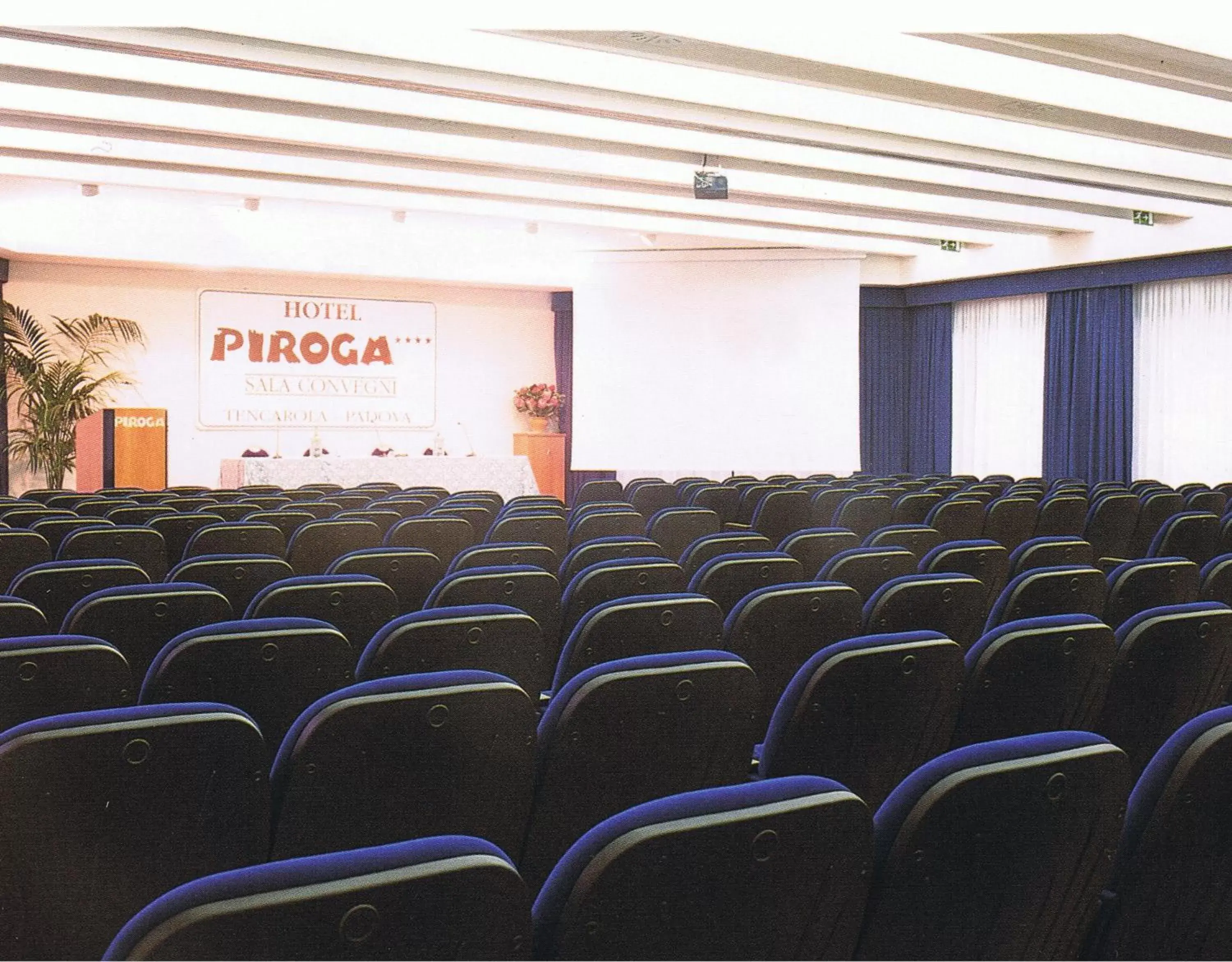 Business facilities in Hotel Piroga Padova