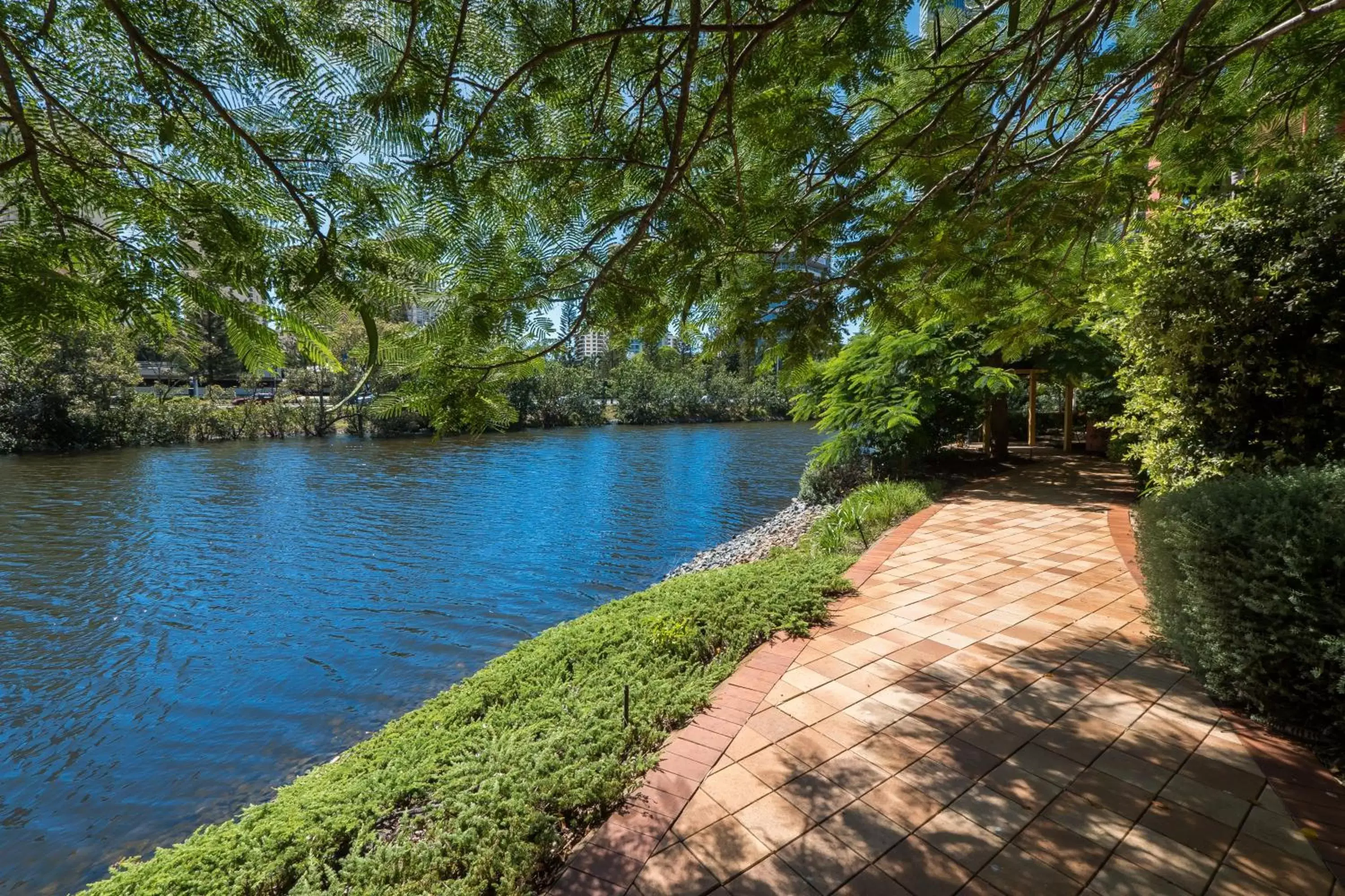 Fishing, Lake View in Paradise Island Resort