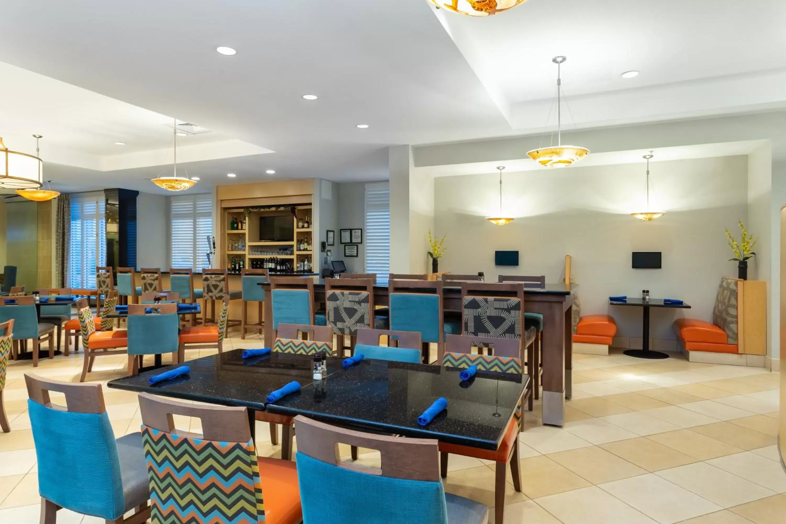 Restaurant/Places to Eat in Holiday Inn Winter Haven, an IHG Hotel