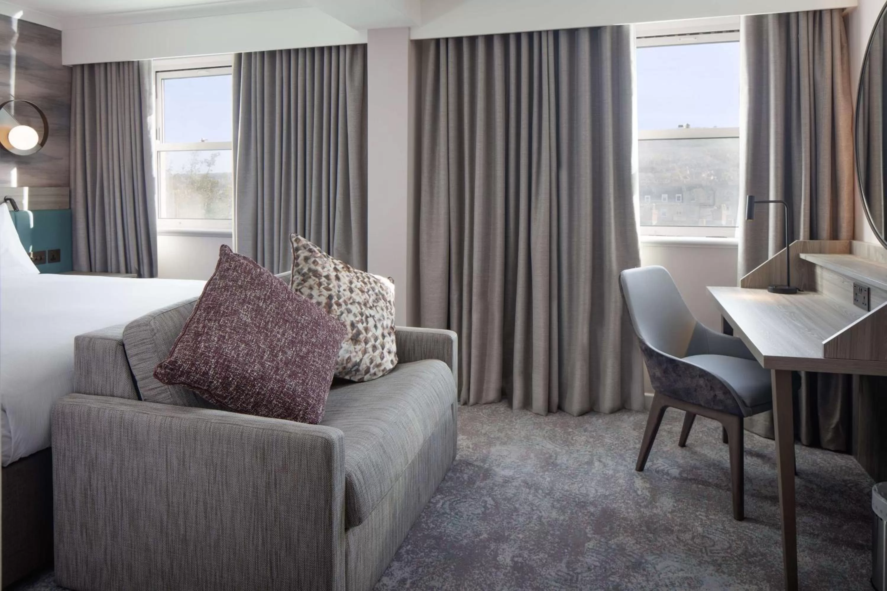 Bedroom in DoubleTree by Hilton Bath