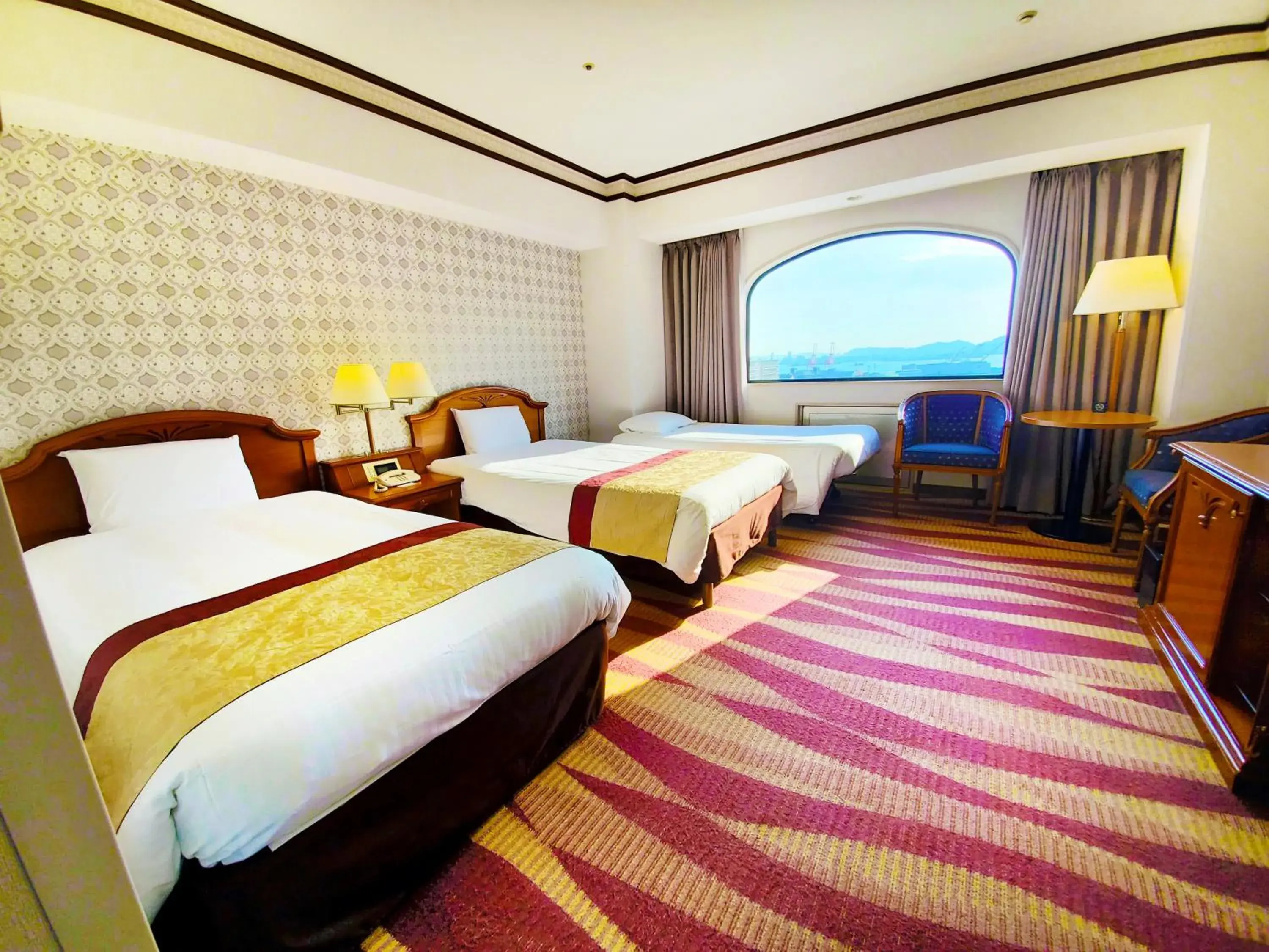 Photo of the whole room in Hotel Plaza Kobe