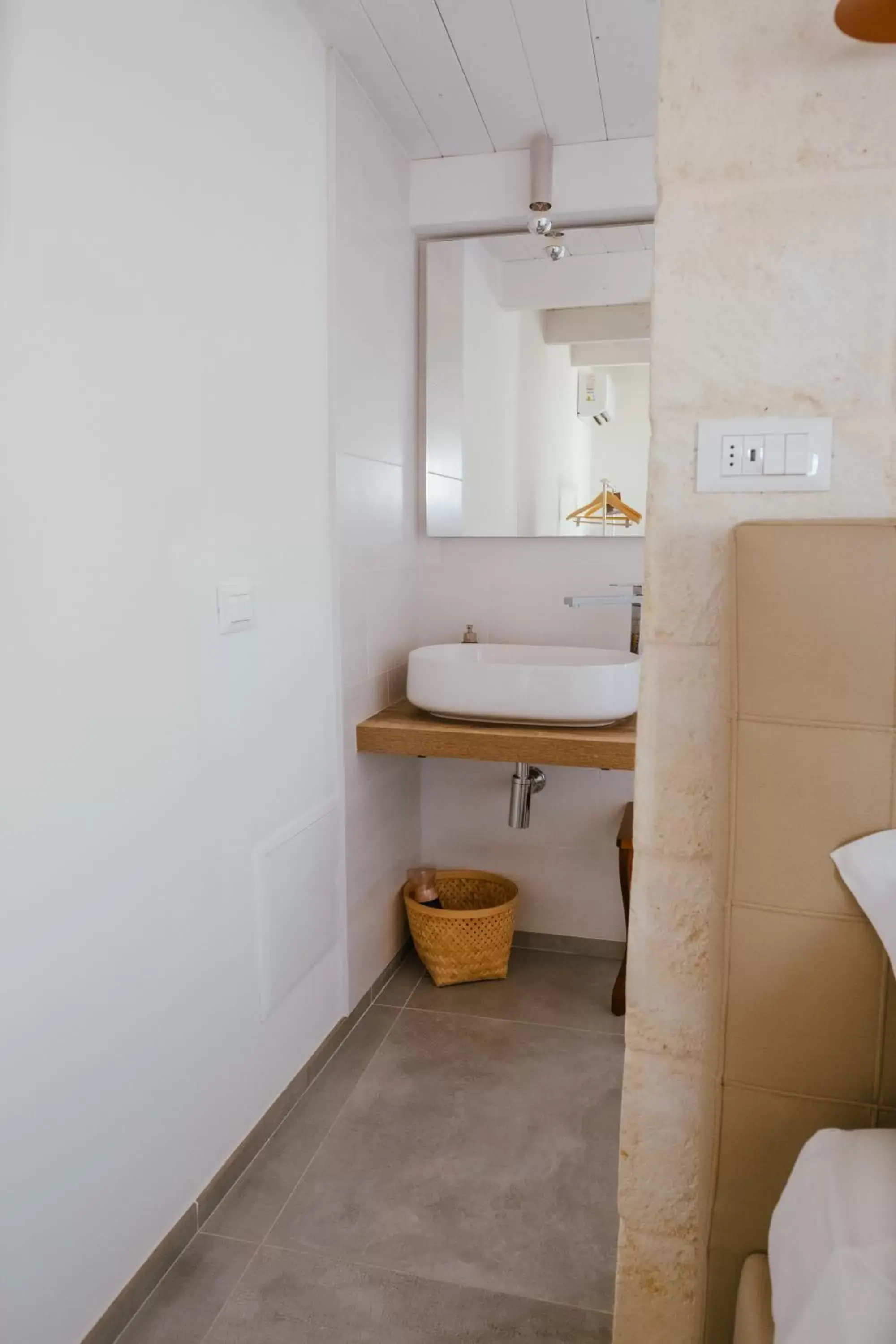 Bathroom in Iconica Luxury Suites