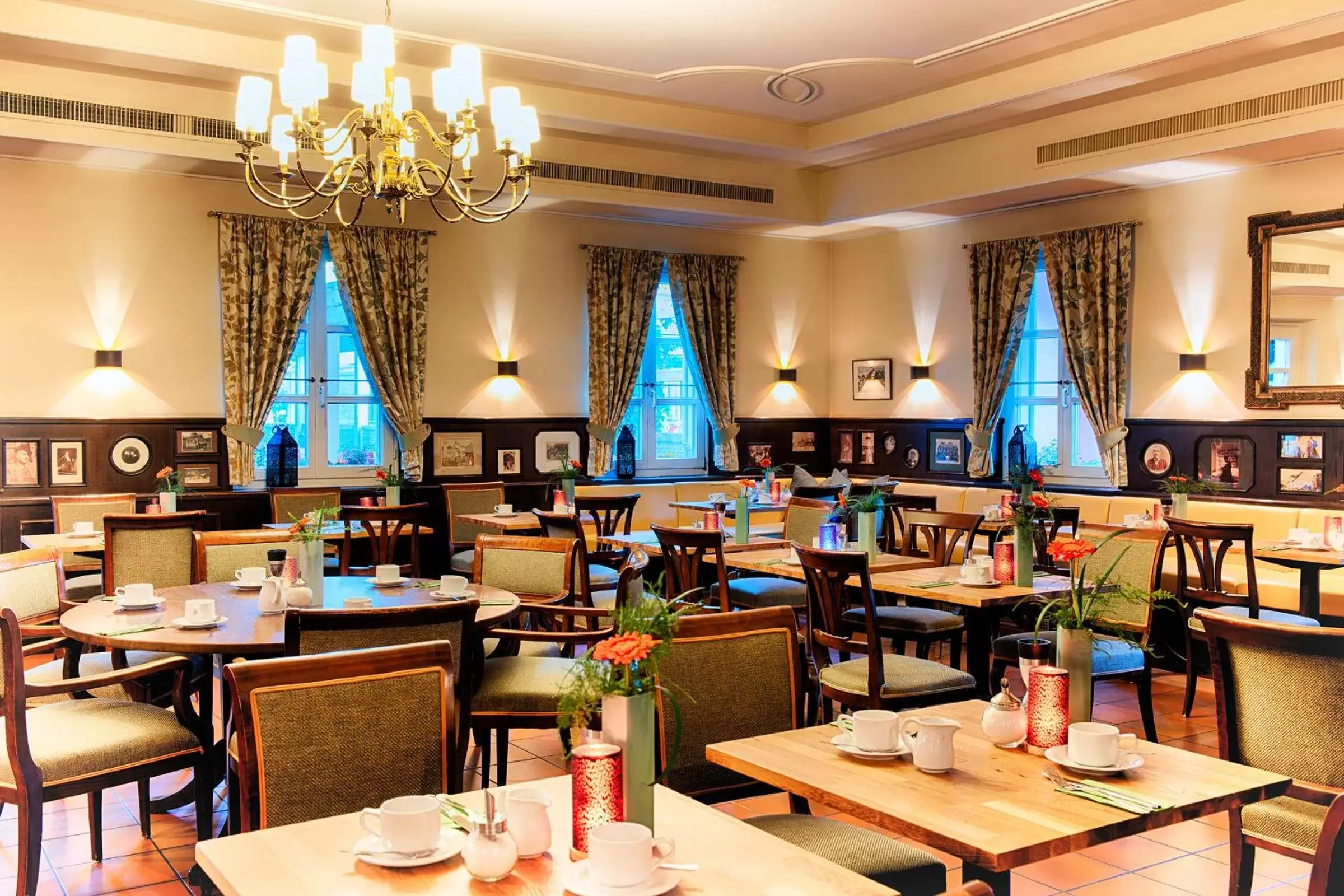 Restaurant/Places to Eat in ACHAT Hotel SchreiberHof Aschheim