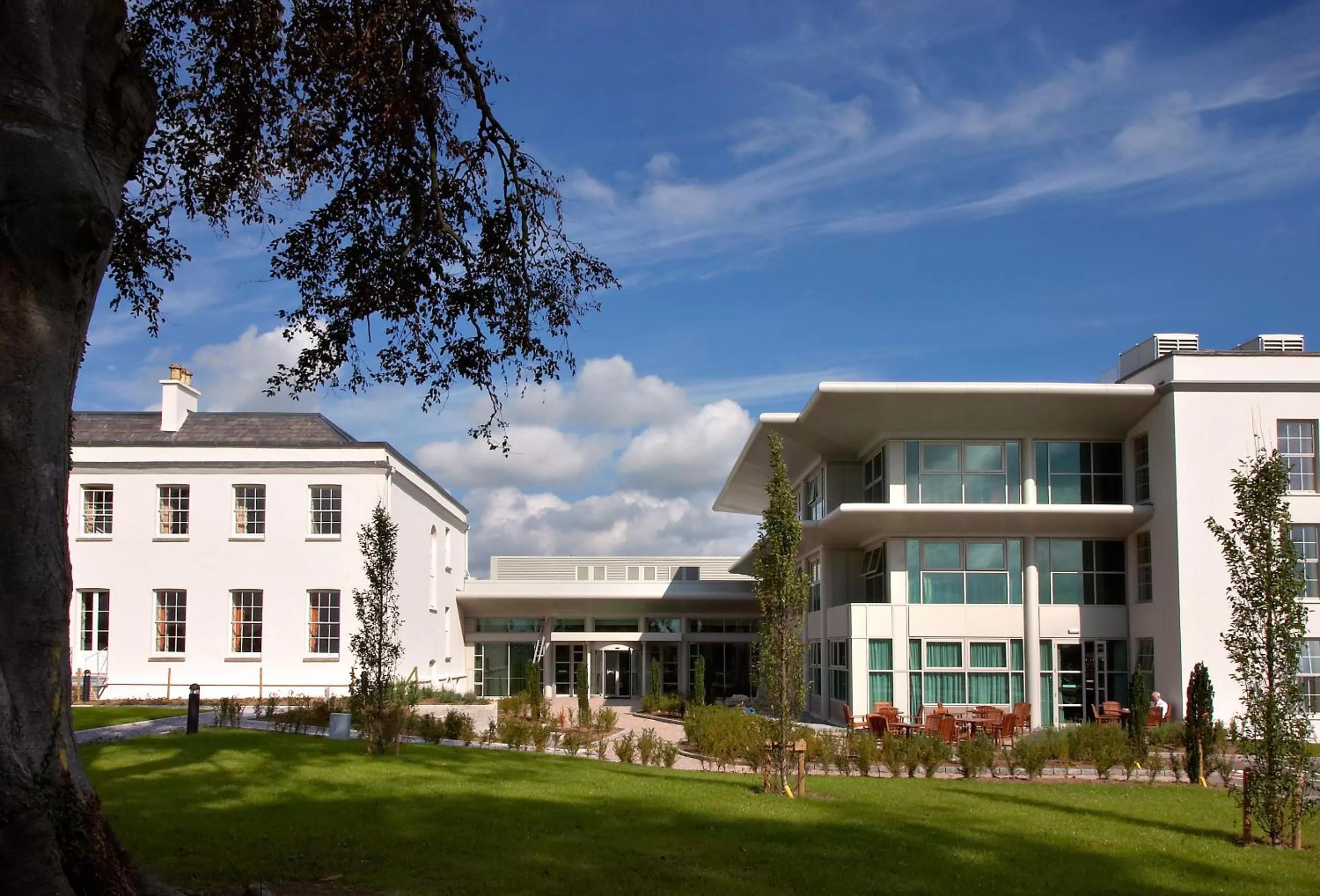 Facade/entrance in Radisson Blu Hotel, Cork