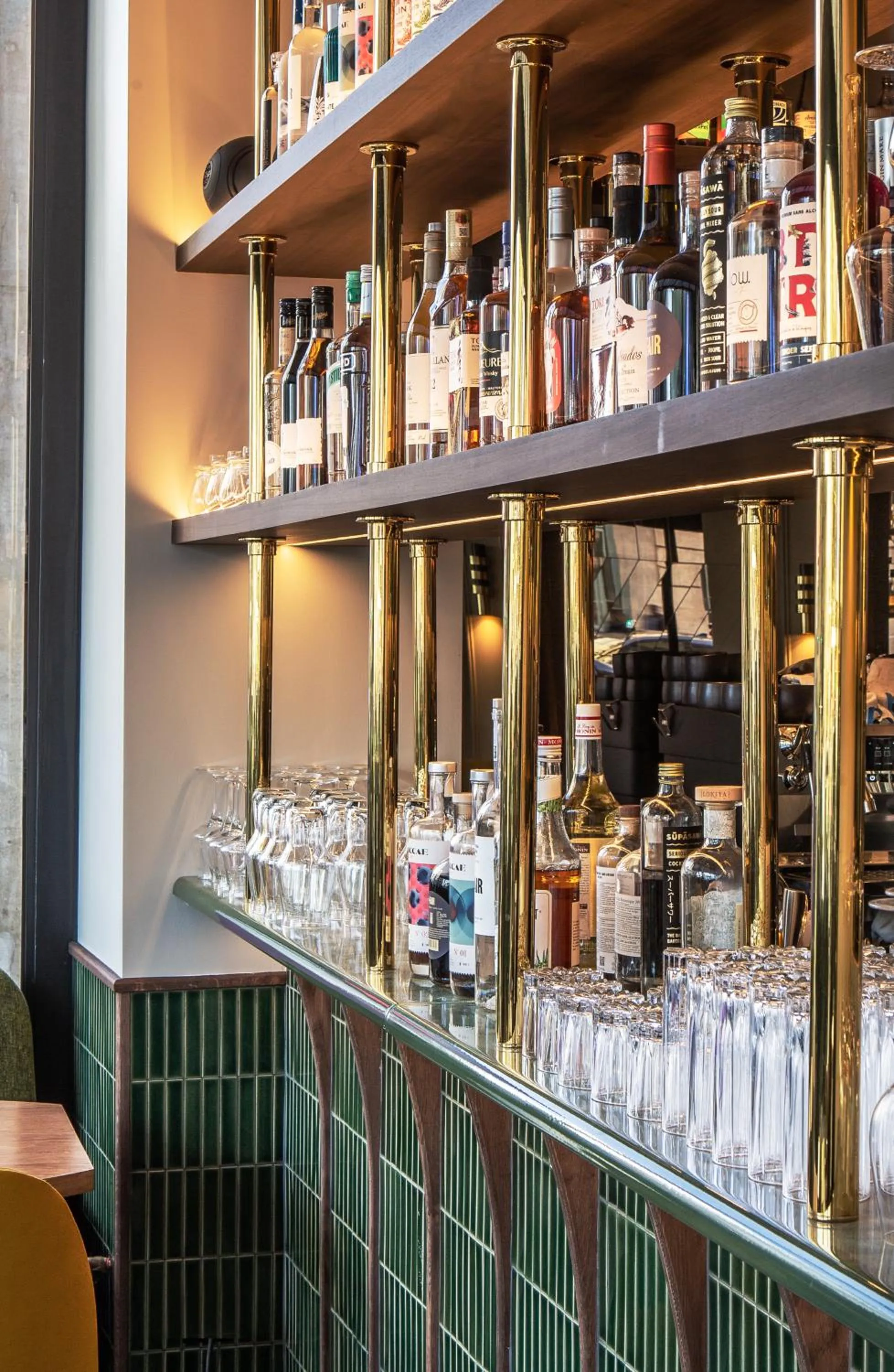 Restaurant/places to eat, Lounge/Bar in ibis Styles Paris Gare du Nord TGV