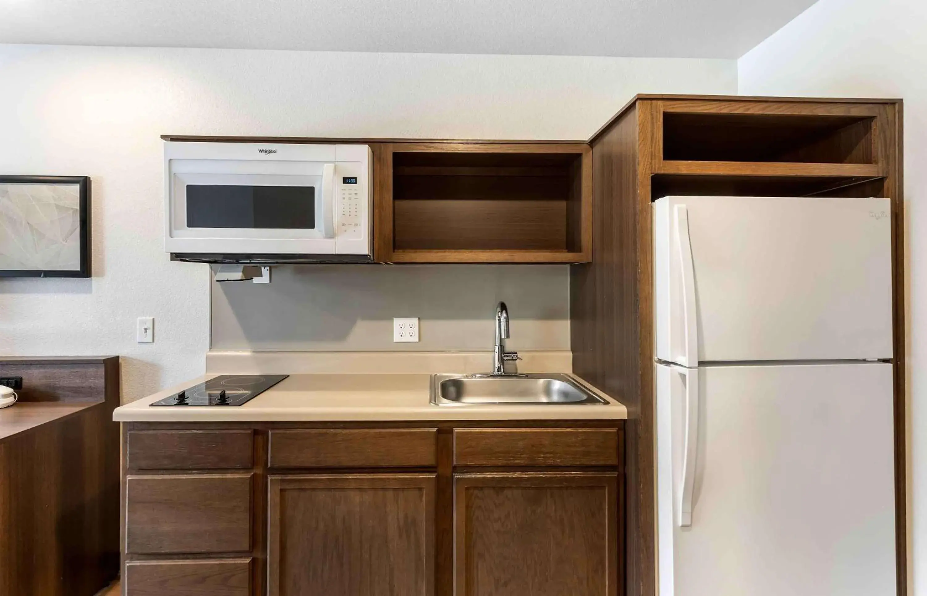 Bedroom, Kitchen/Kitchenette in Extended Stay America Suites - Denver - Centennial