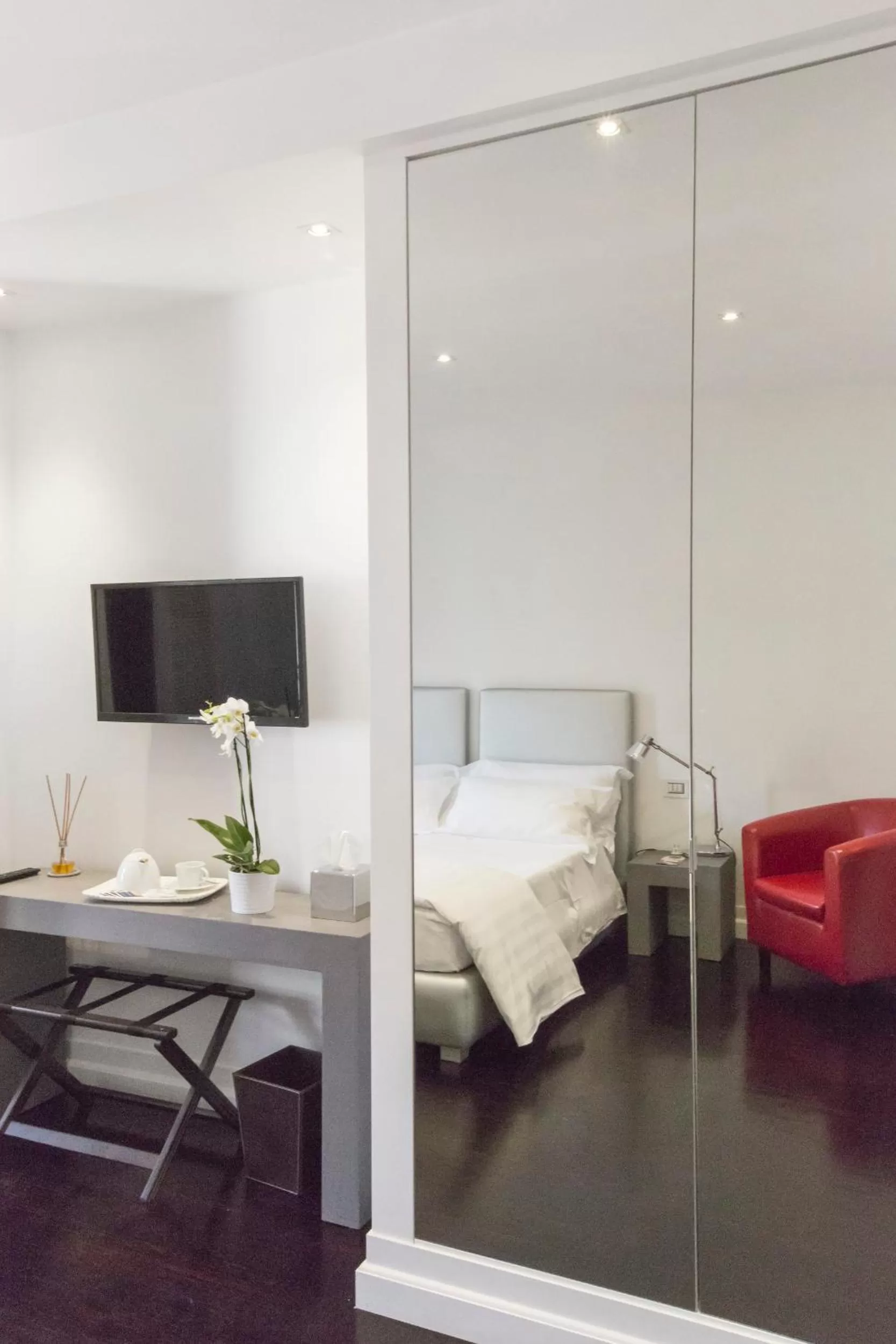 Decorative detail, Bed in Xenia Guest House