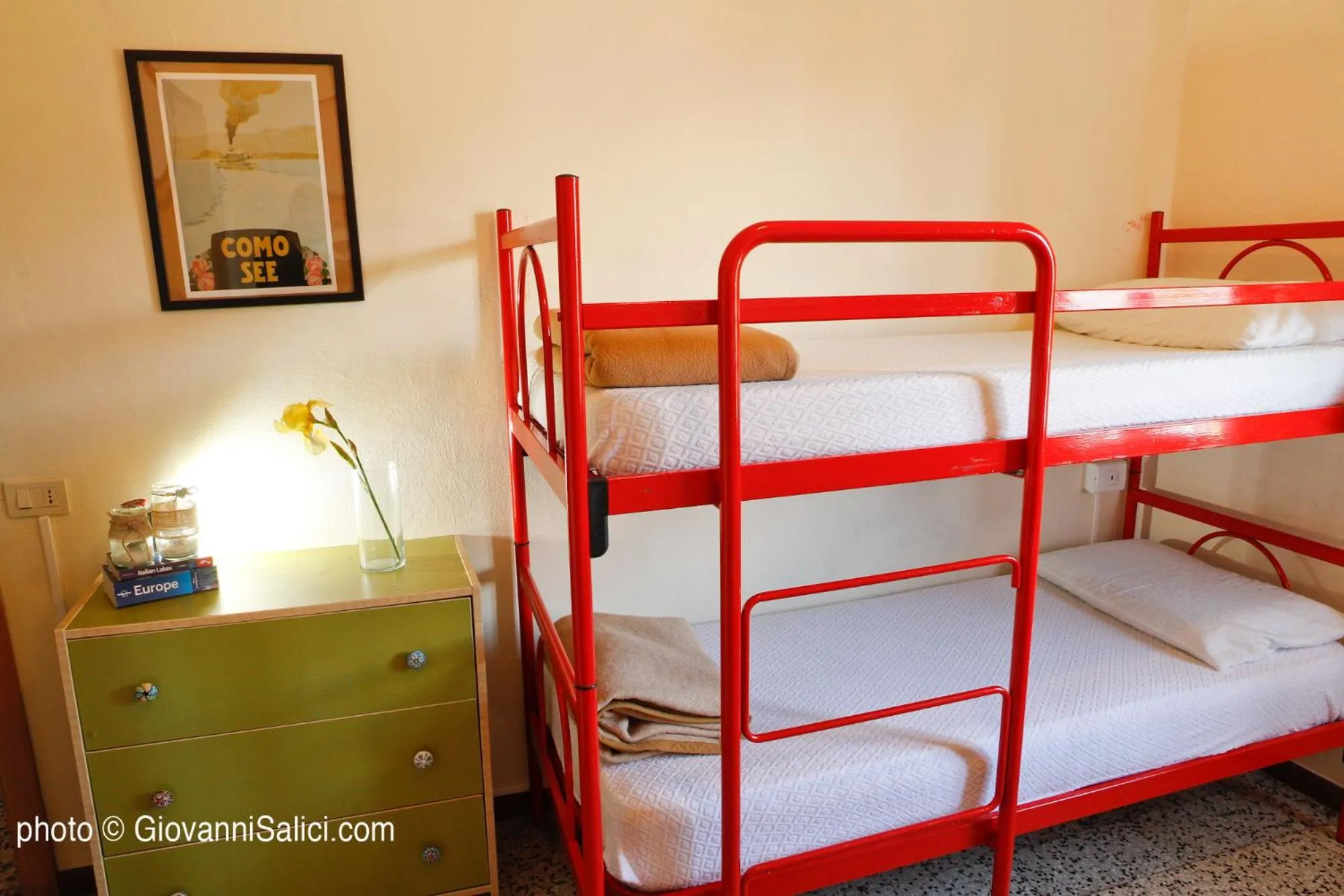 Bed in Lake Como Hostel