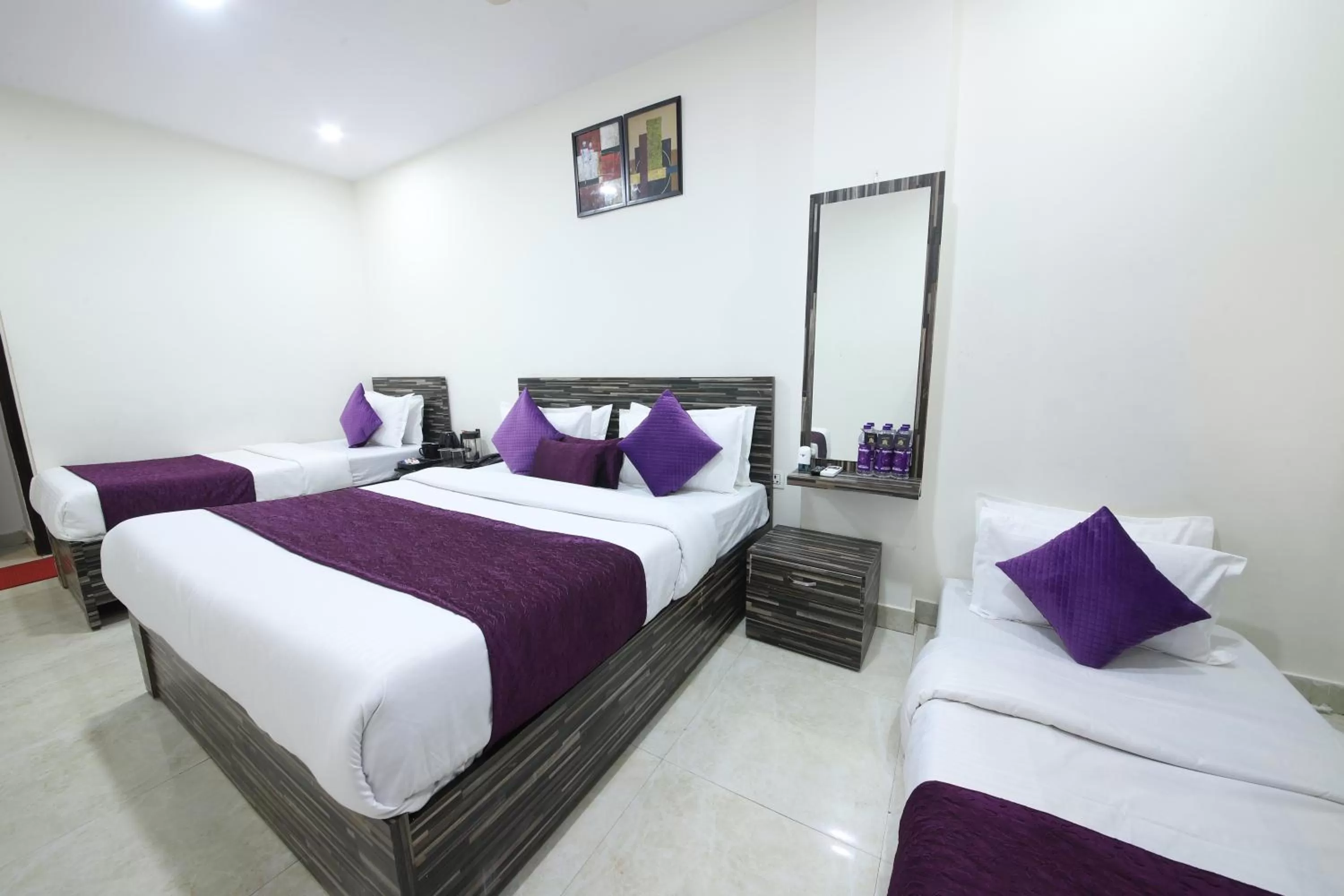 Bedroom, Bed in Perfect Stayz Dwarkesh - Hotel Near Haridwar Railway station