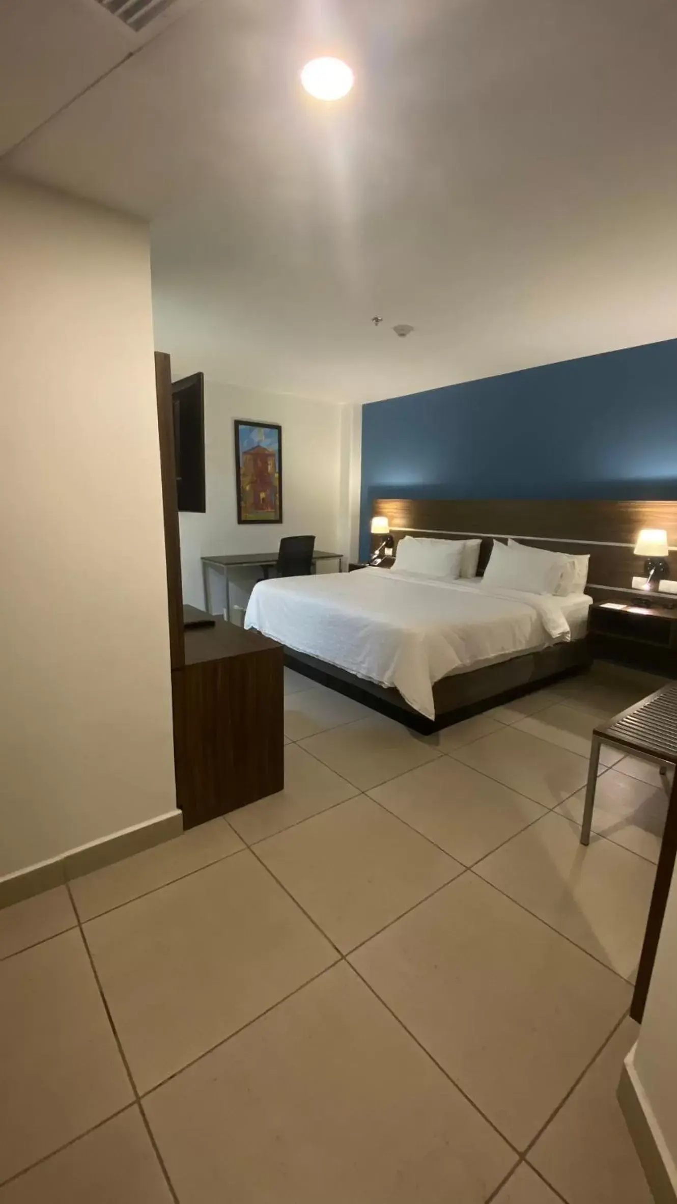 Bed in Holiday Inn Express - Merida Centro, an IHG Hotel