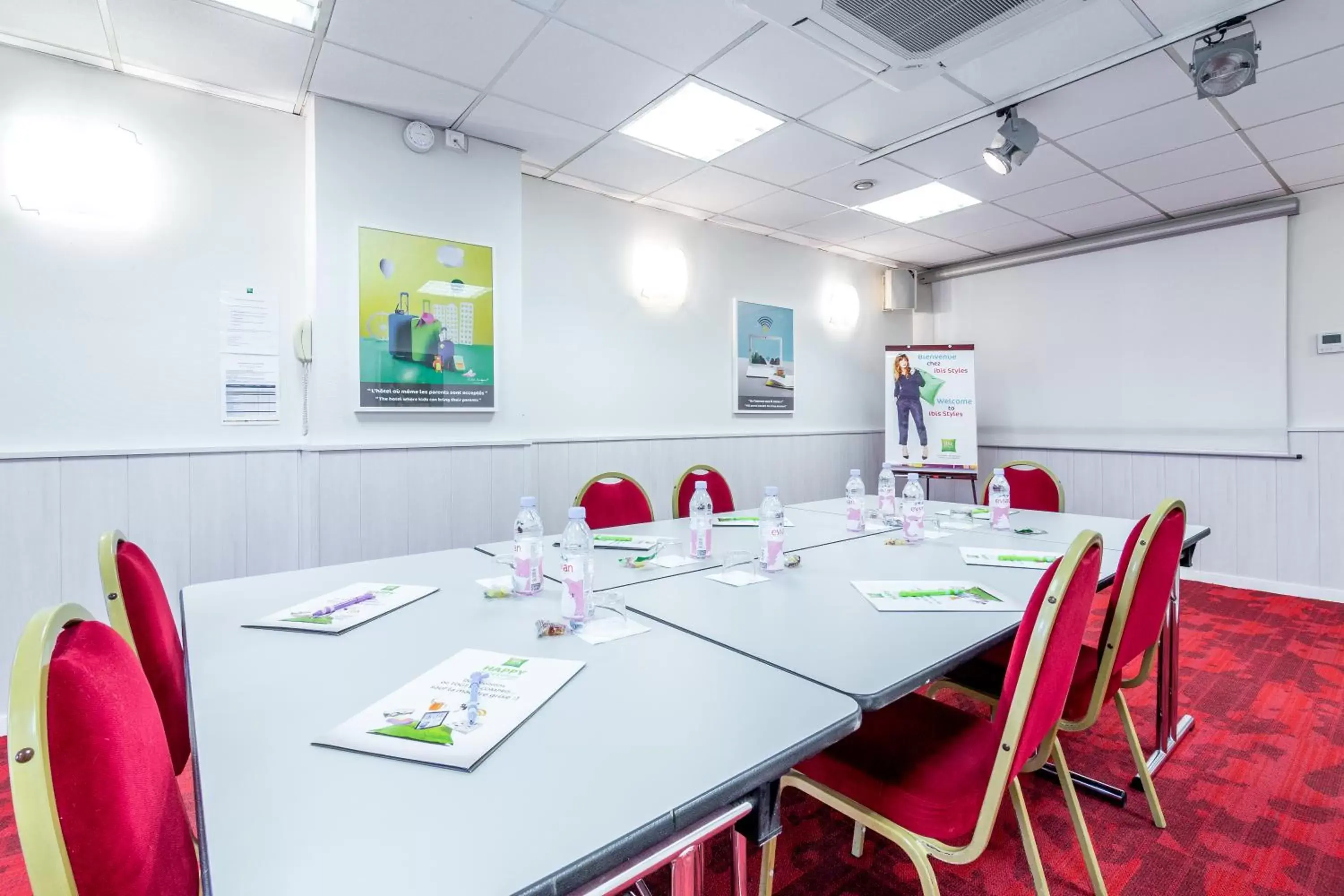 Business facilities in ibis Styles Bayonne