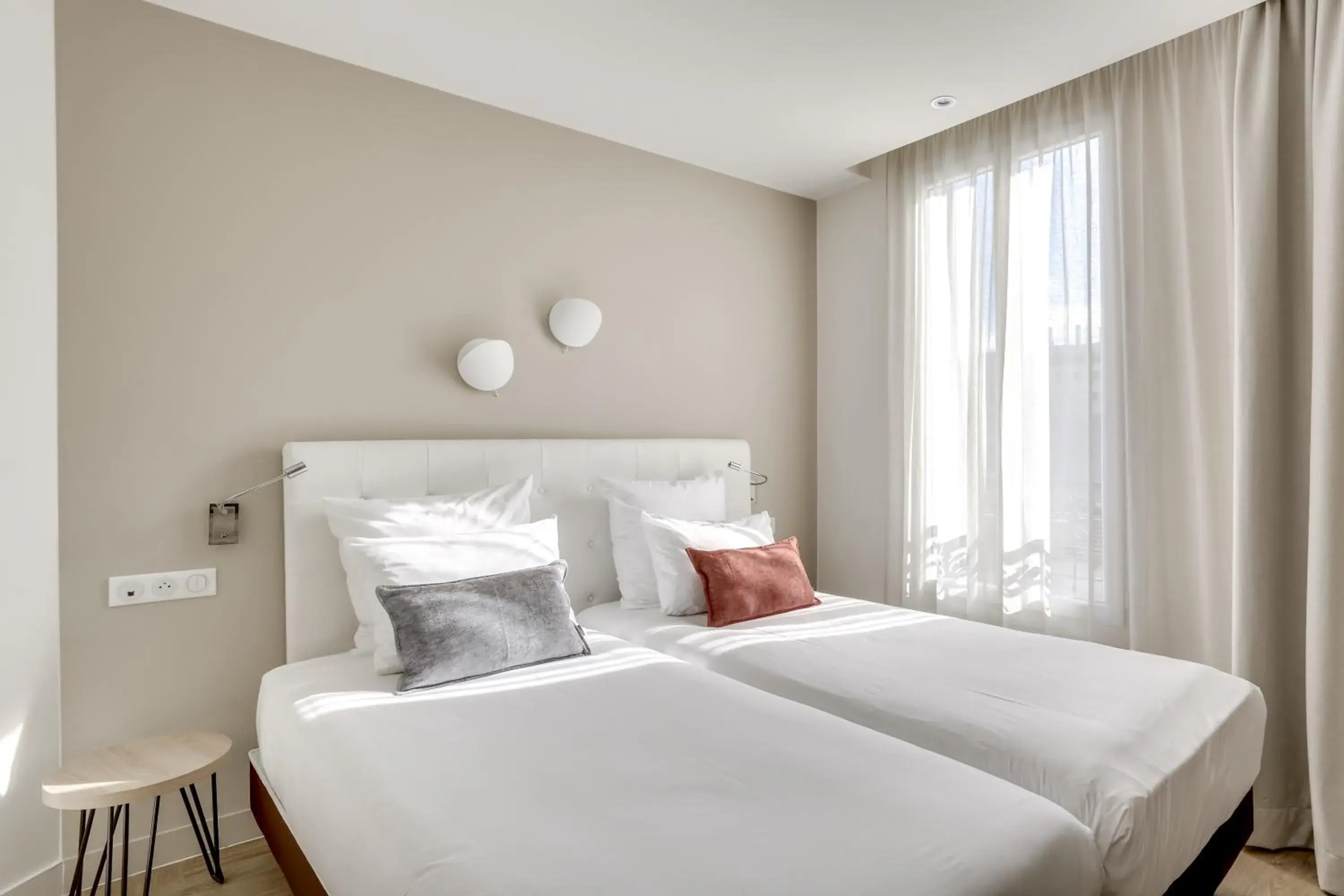 Bedroom, Bed in Hotel Courseine Bedroom, Bed in Hotel Courseine