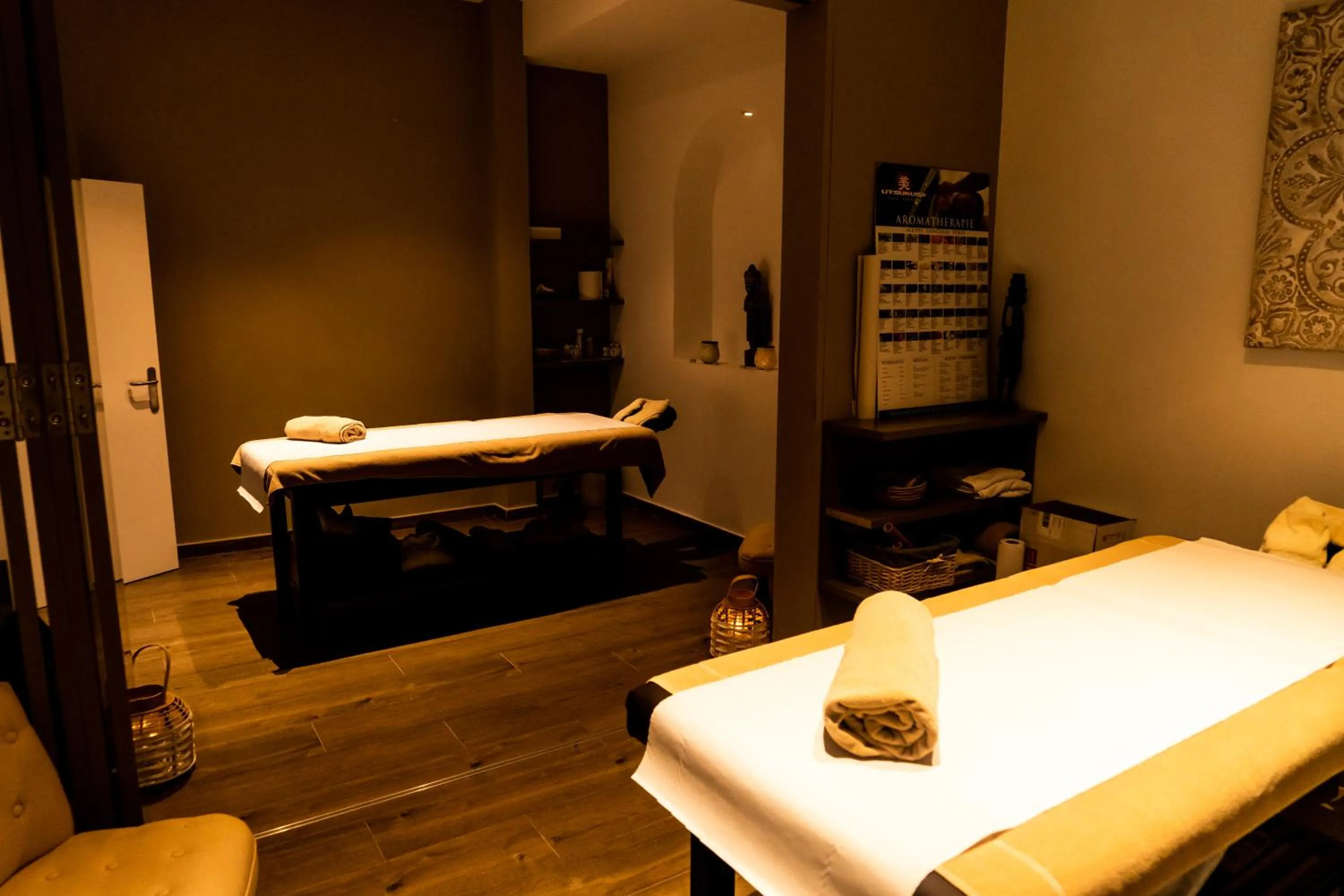 Massage, Bed in Hotel Planas