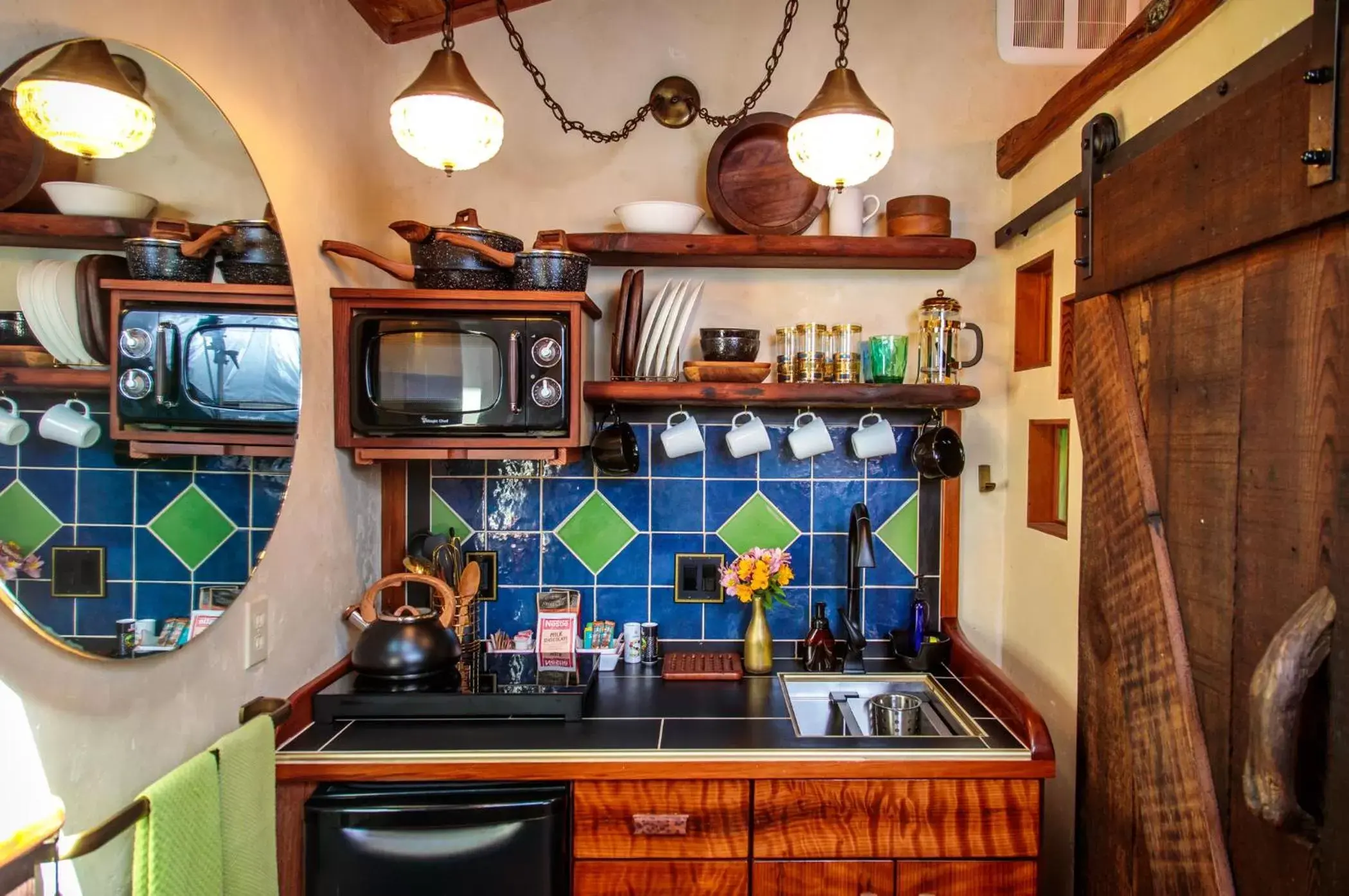 Kitchen/Kitchenette in The Front Porch Hidden Oasis