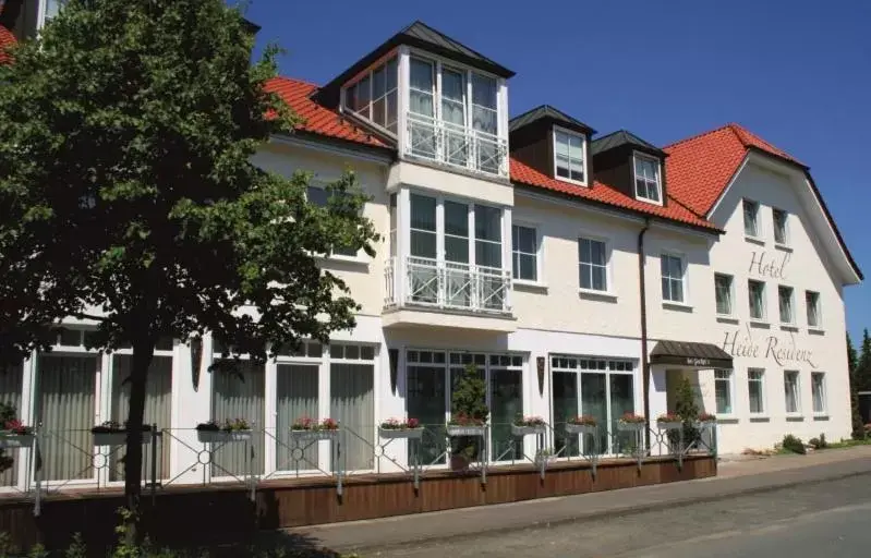 Facade/entrance, Property Building in Hotel Heide Residenz