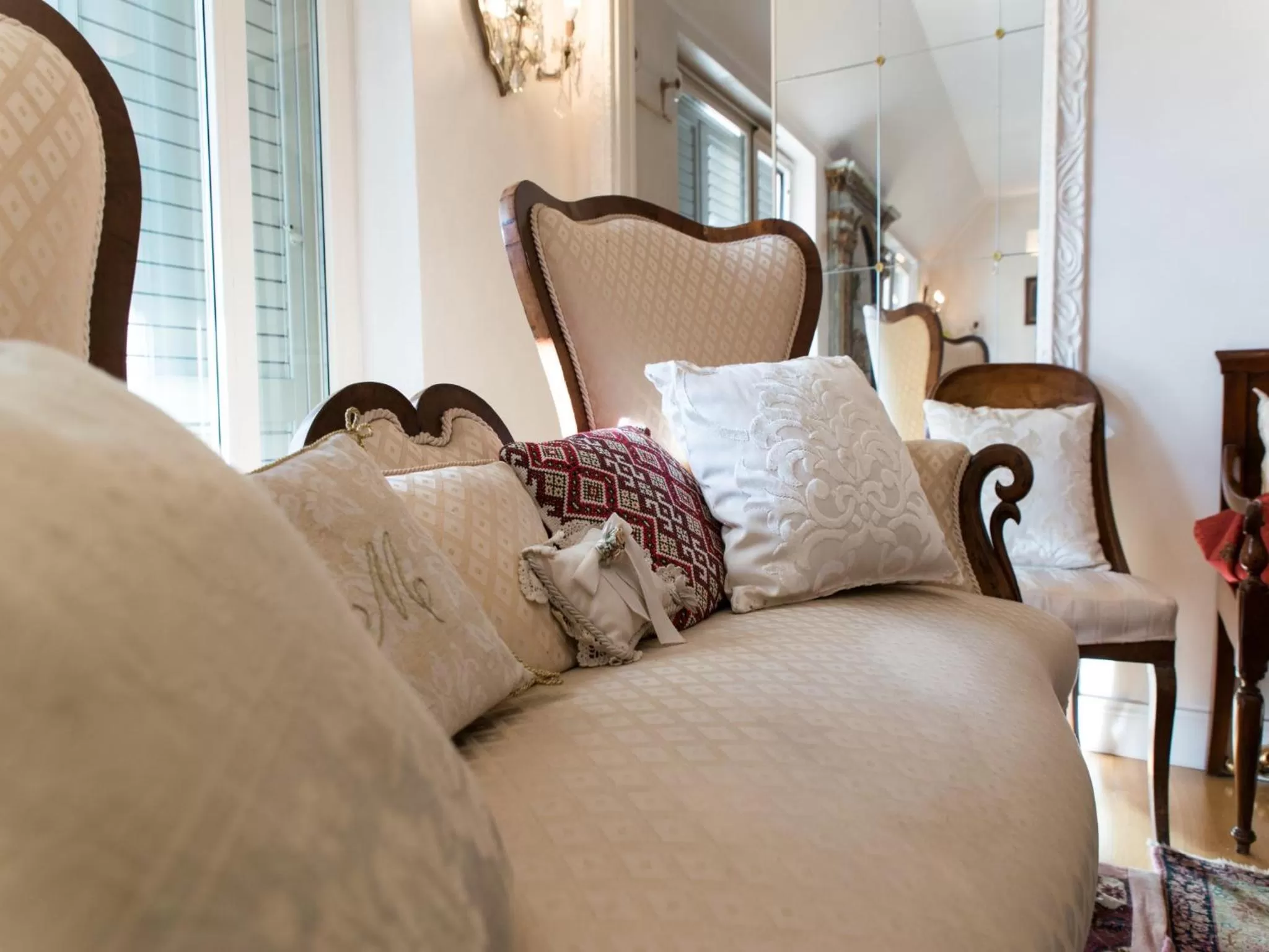 Communal lounge/ TV room, Bed in Casa Malena