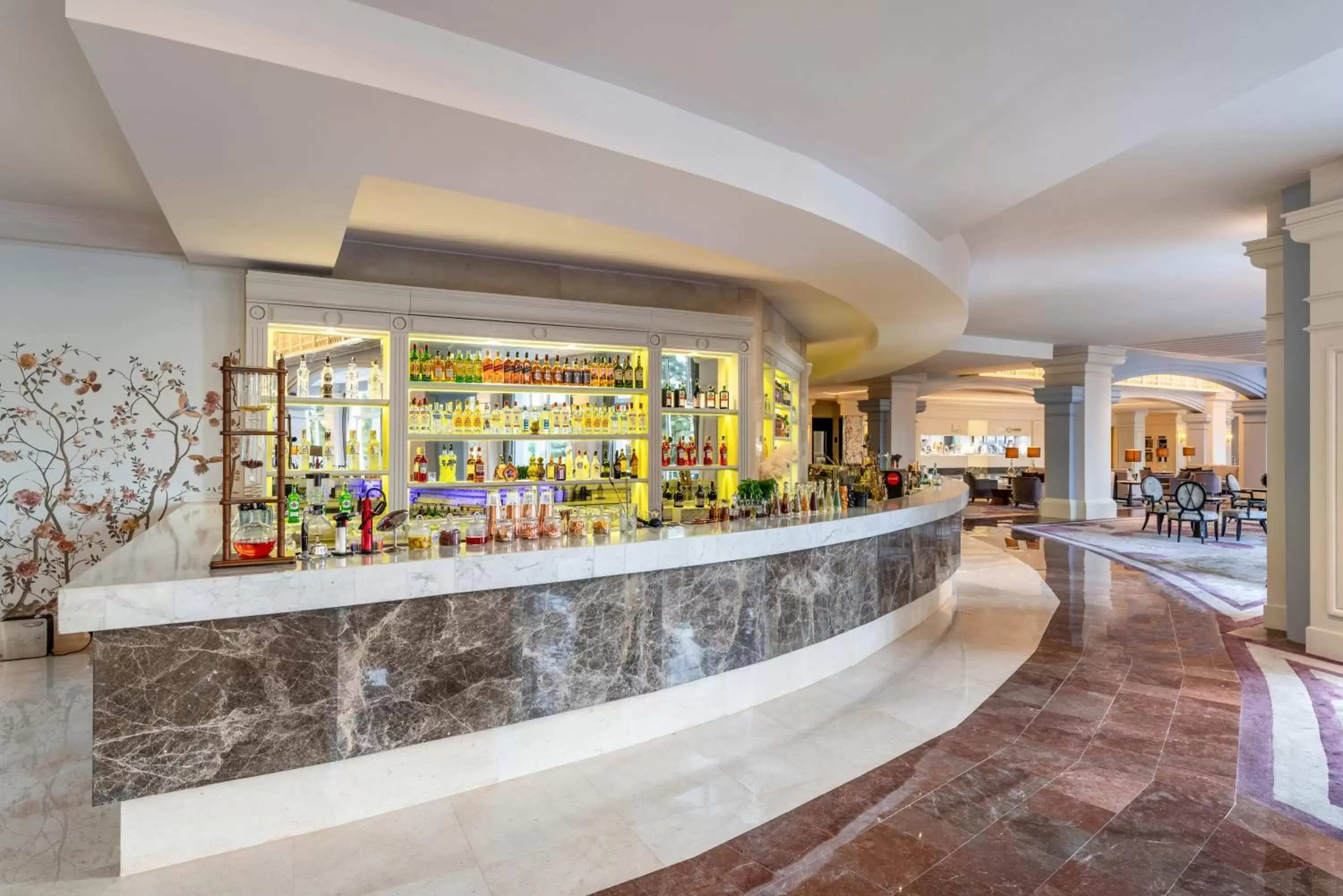 Lounge or bar in Rixos Premium Tekirova - The Land of Legends Access