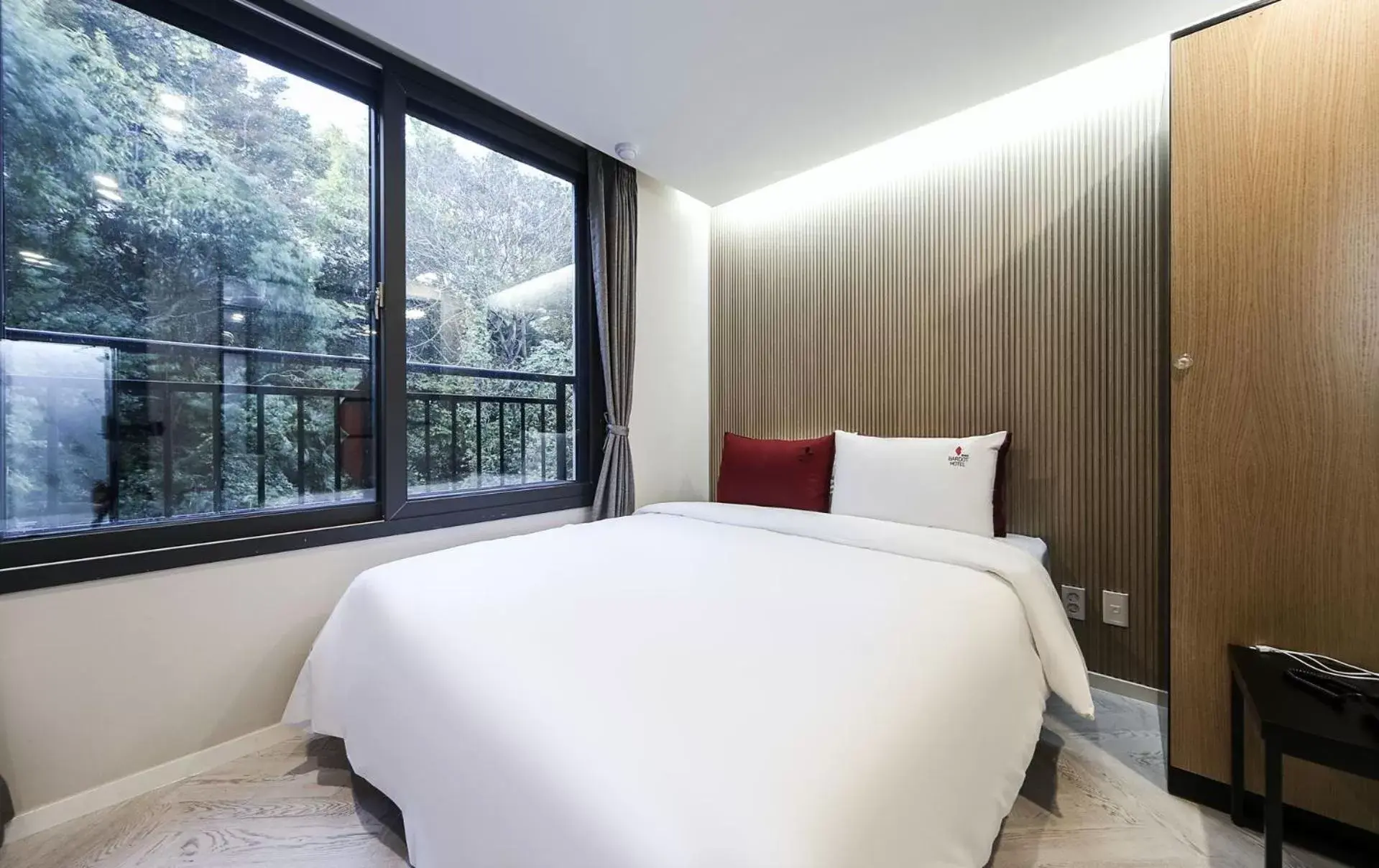 Bedroom, Bed in Maron Hotel Nampo