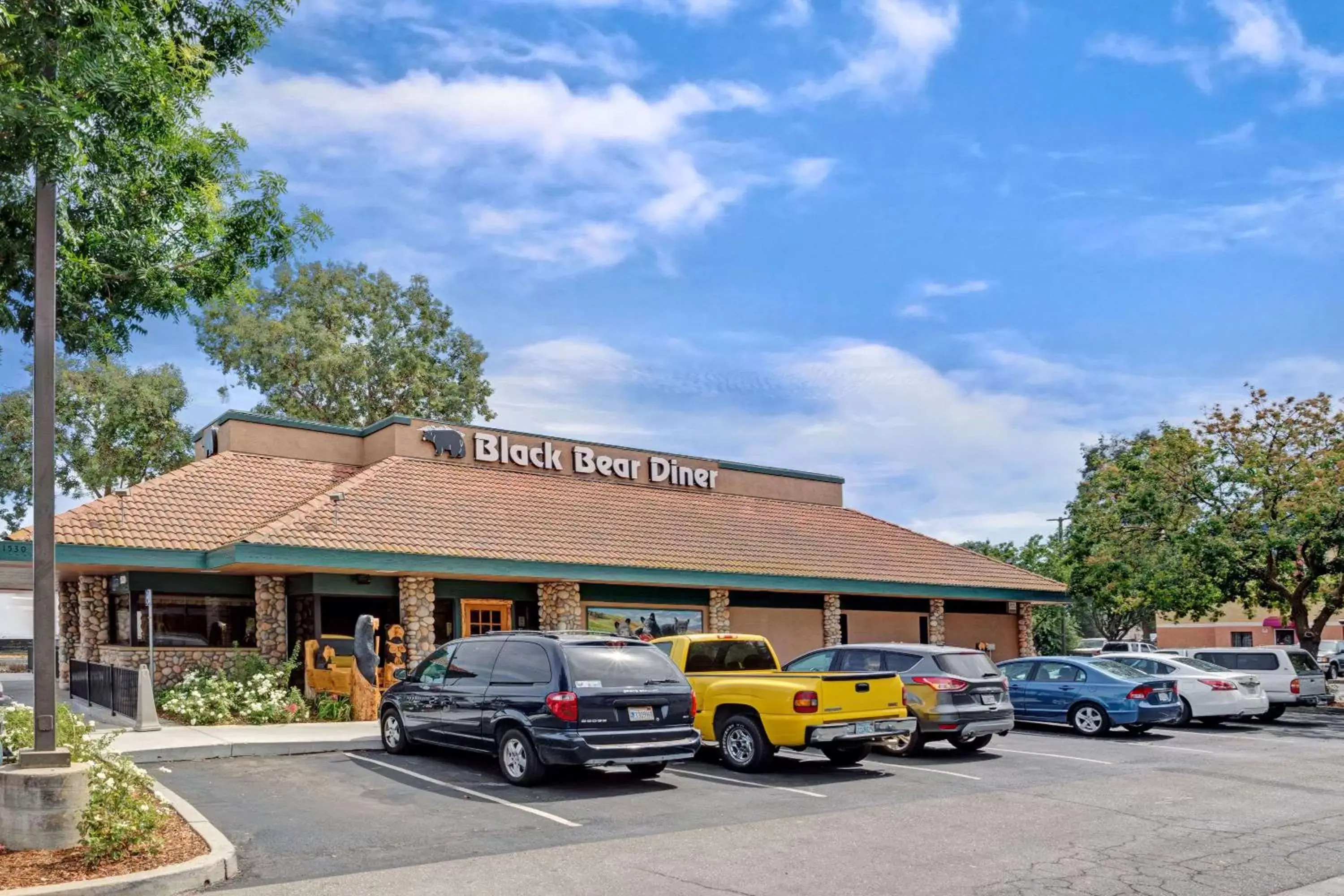 Property building in Days Inn by Wyndham Woodland Property building in Days Inn by Wyndham Woodland