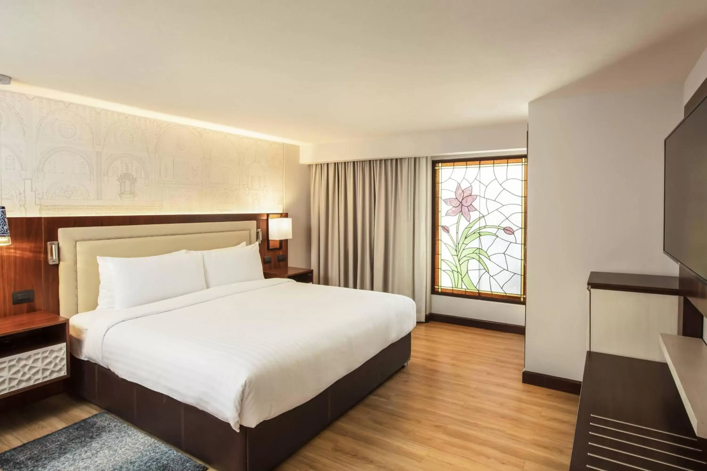 Bedroom, Bed in Marriott Puebla Hotel Meson del Angel