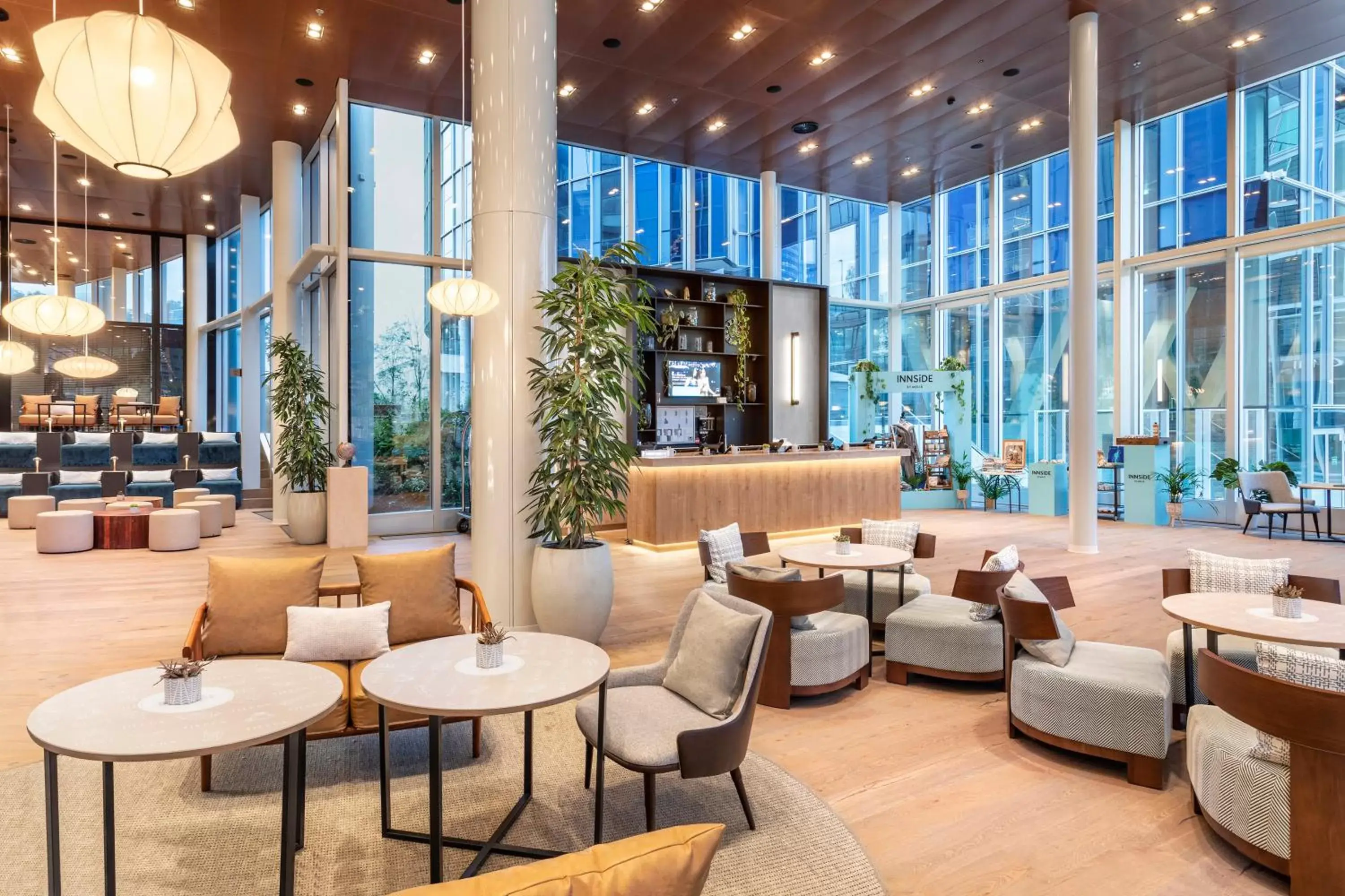 Lobby or reception, Lounge/Bar in INNSiDE by Meliá Amsterdam