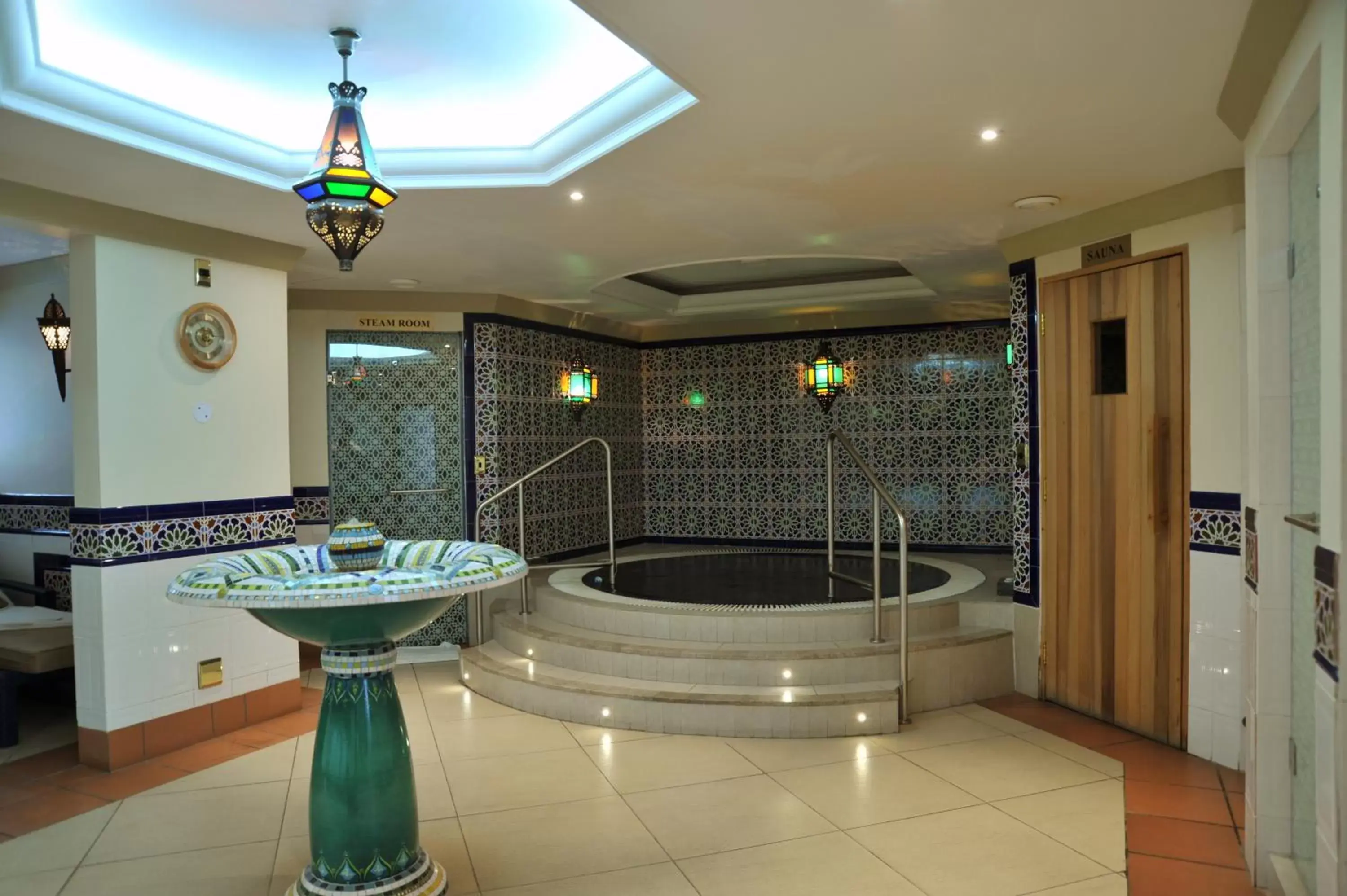 Spa and wellness centre/facilities, Bathroom in Polana Serena Hotel