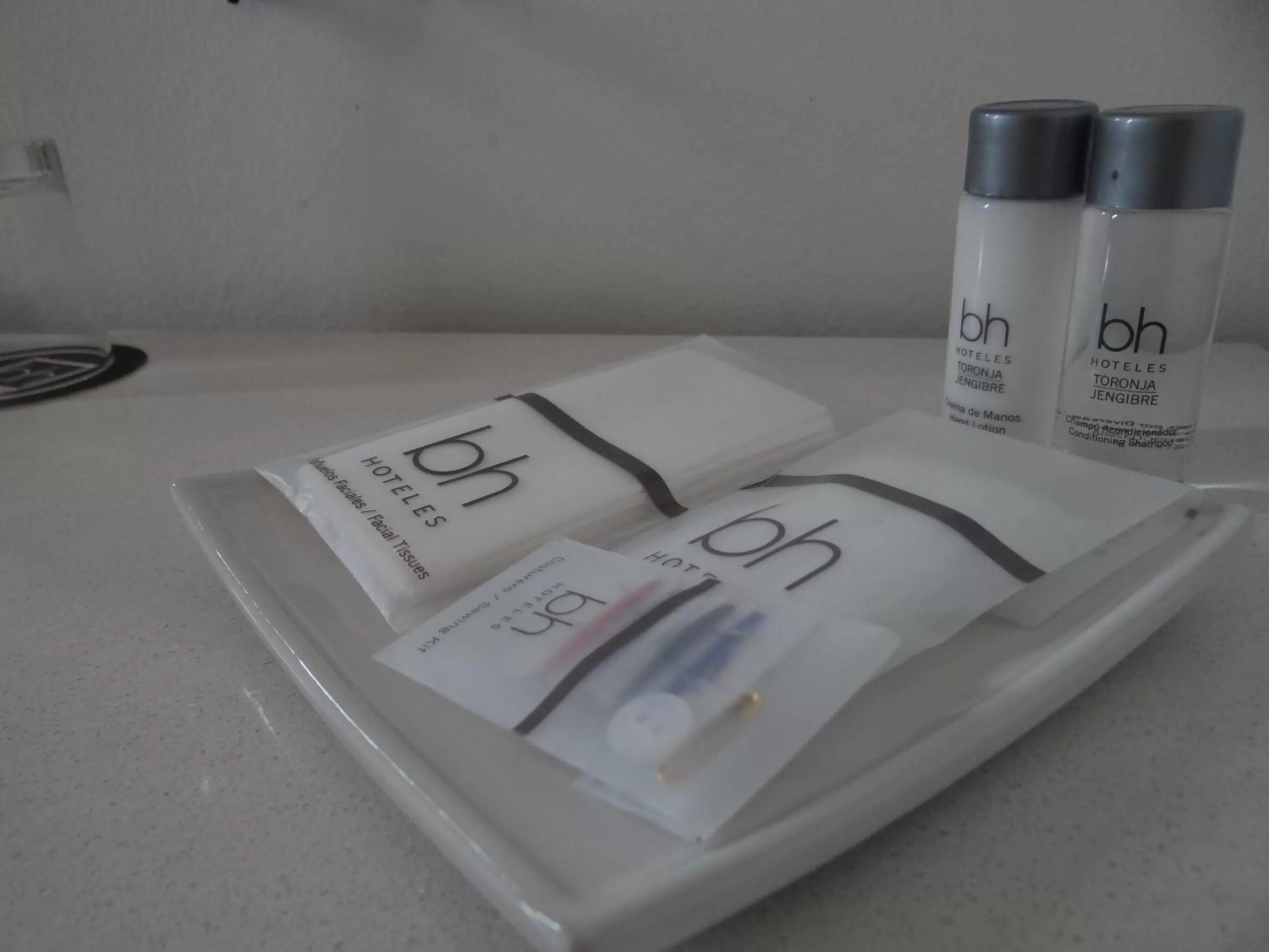 Bathroom in Hotel bh Parque 93