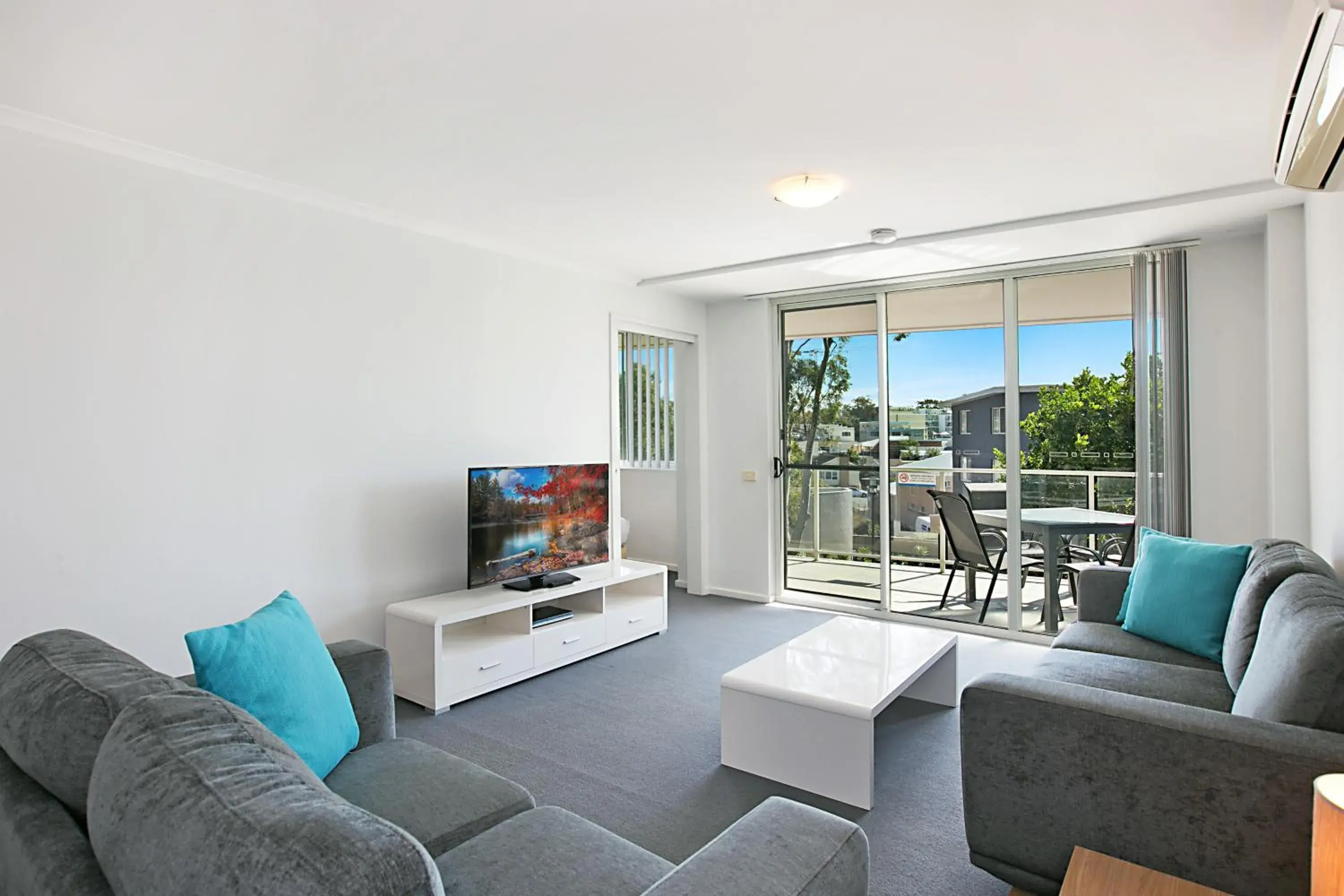 Living room, Seating Area in Mantra Nelson Bay